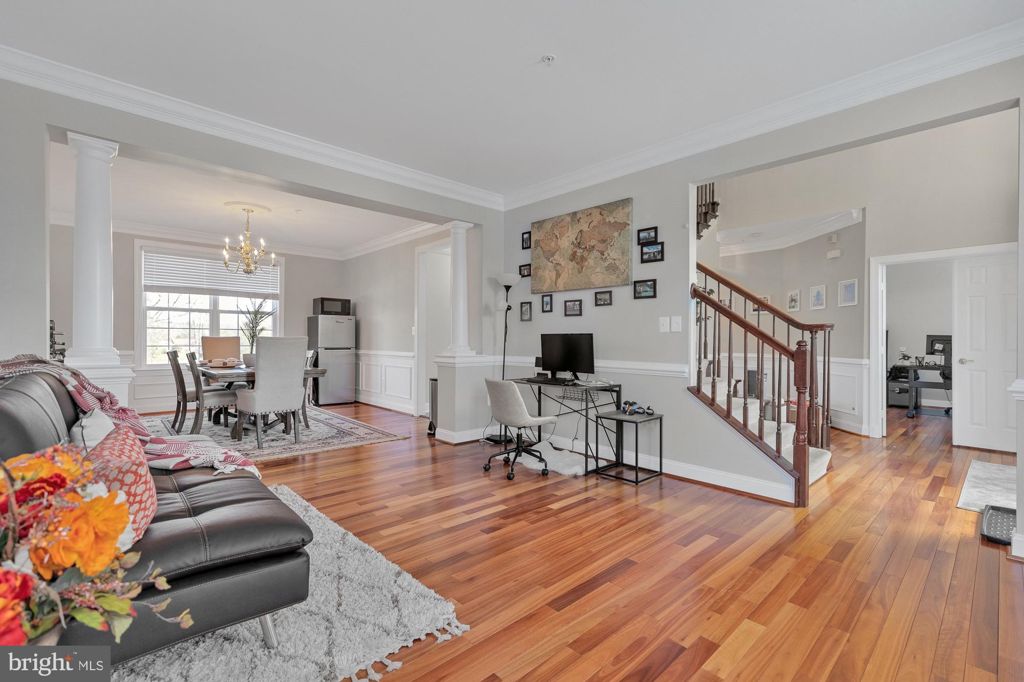 STRAWBERRY GLENN - Residential