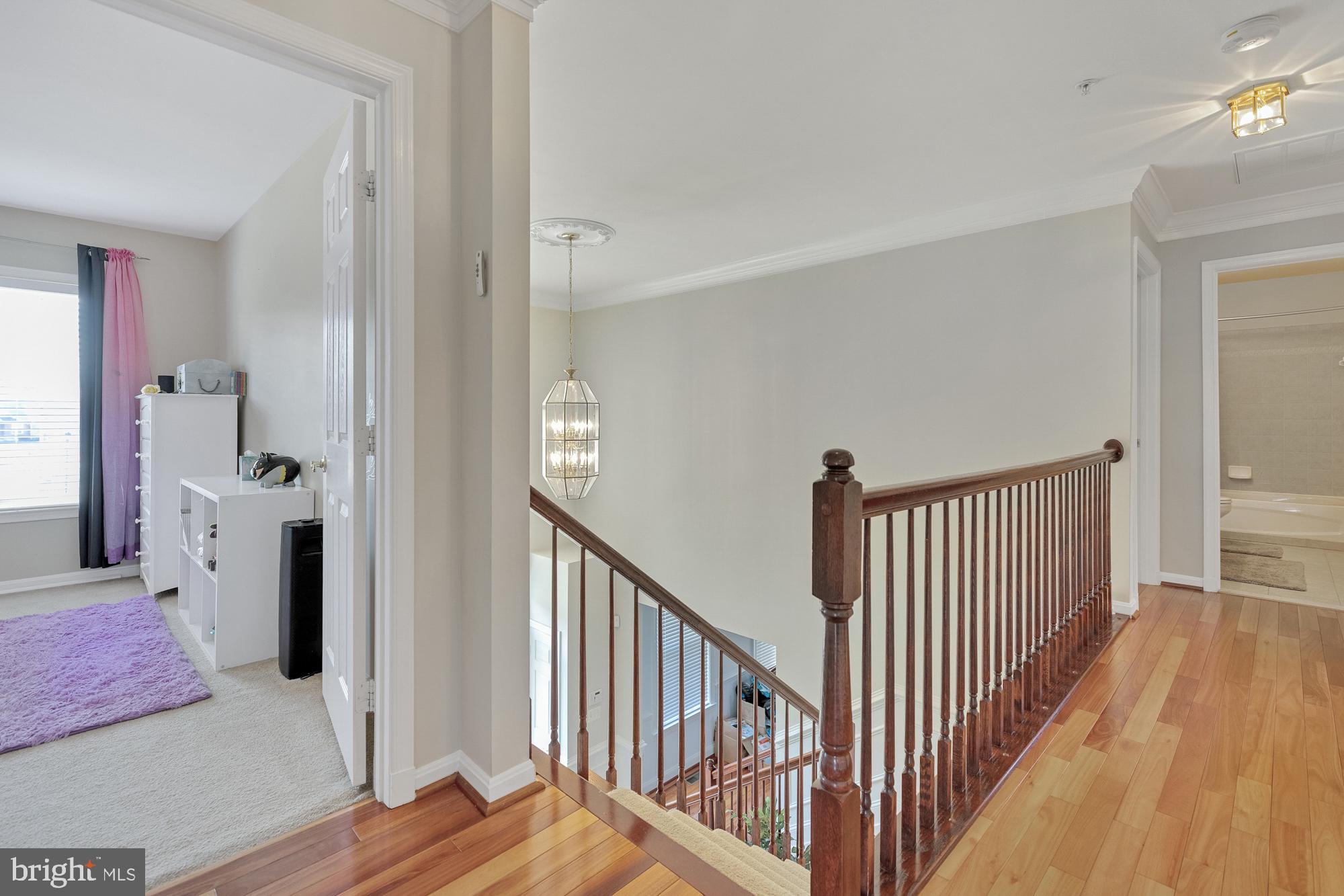 STRAWBERRY GLENN - Residential