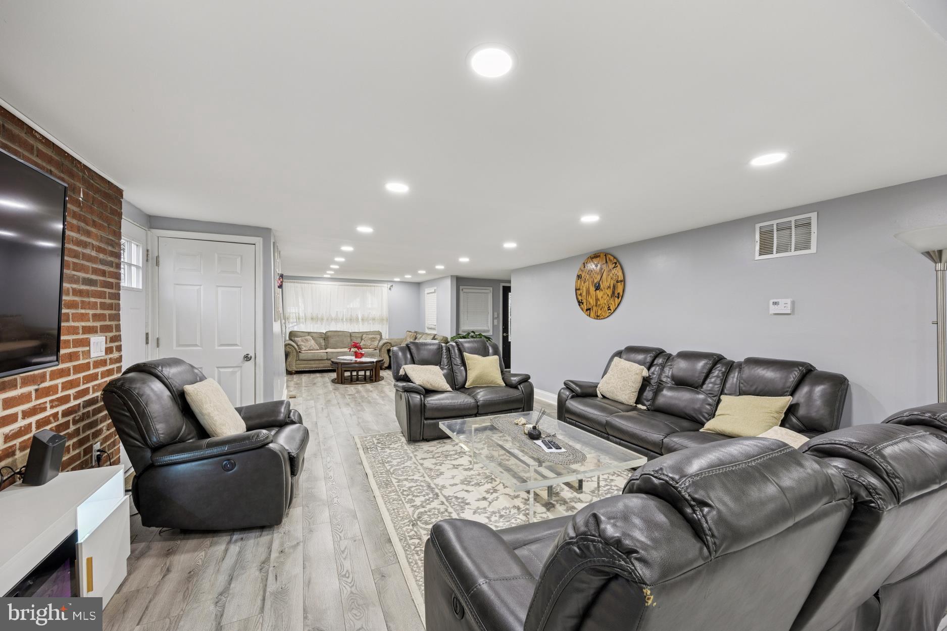 BRISTOL - Residential