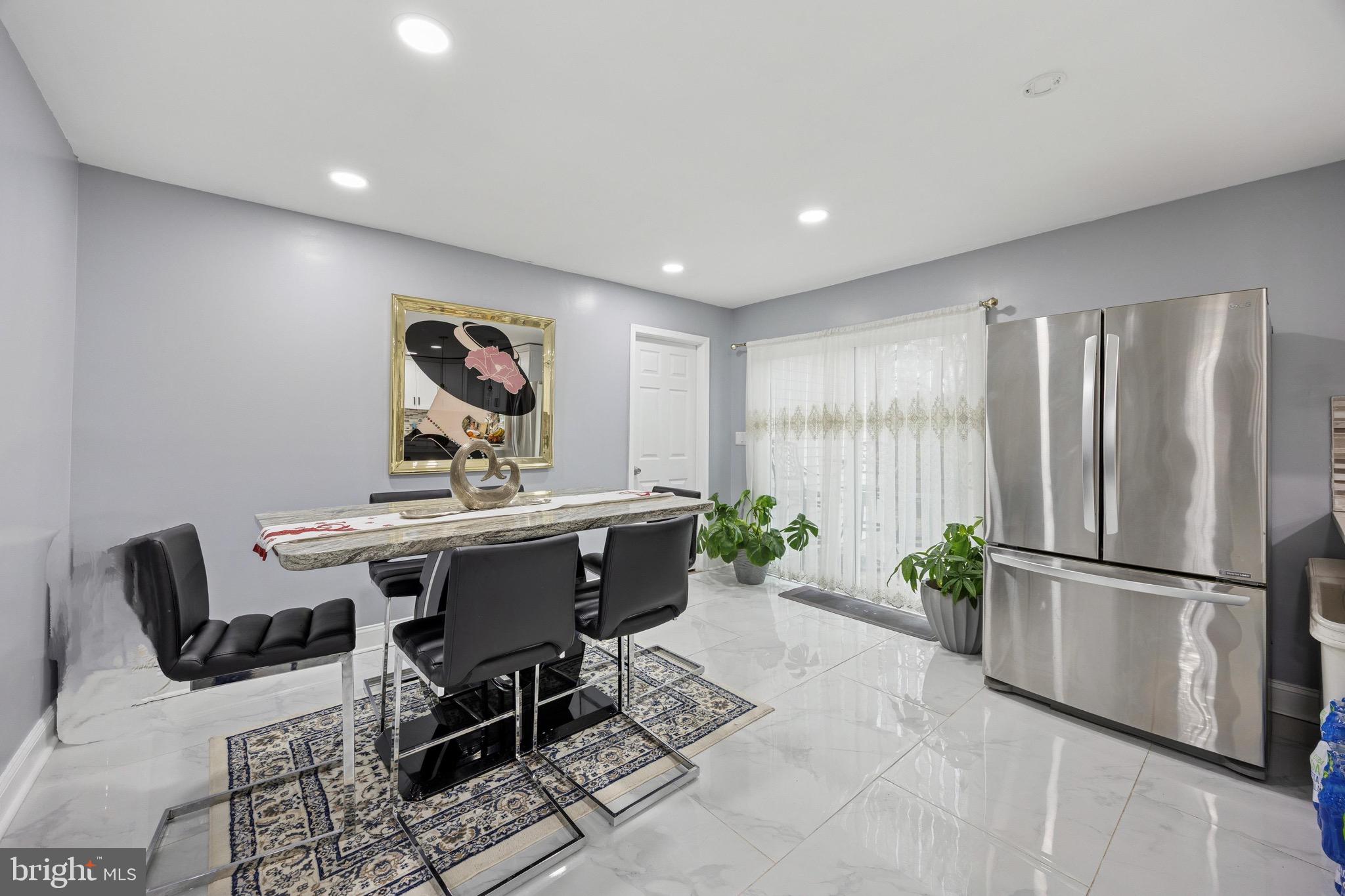 BRISTOL - Residential