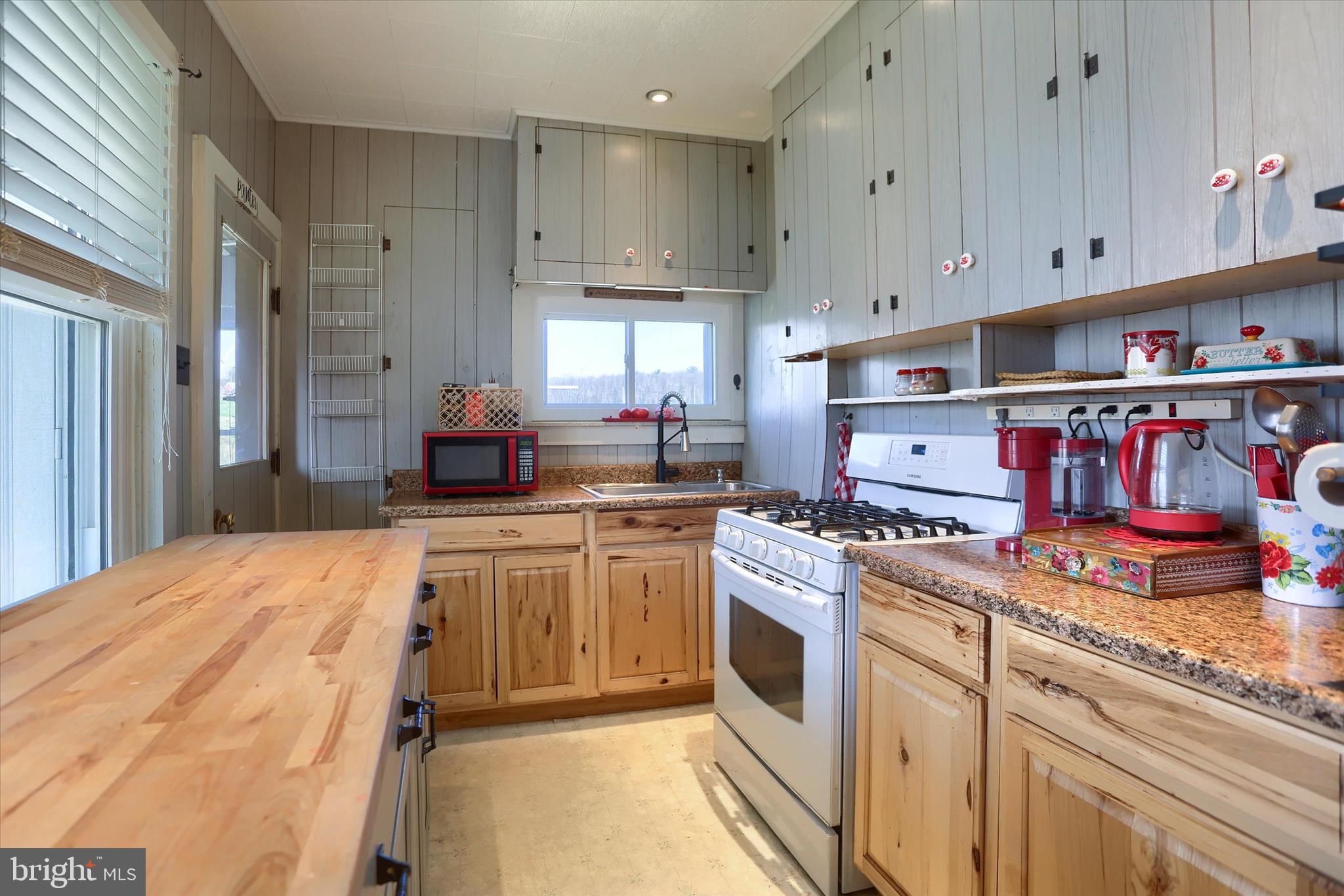 BARNESVILLE - Residential