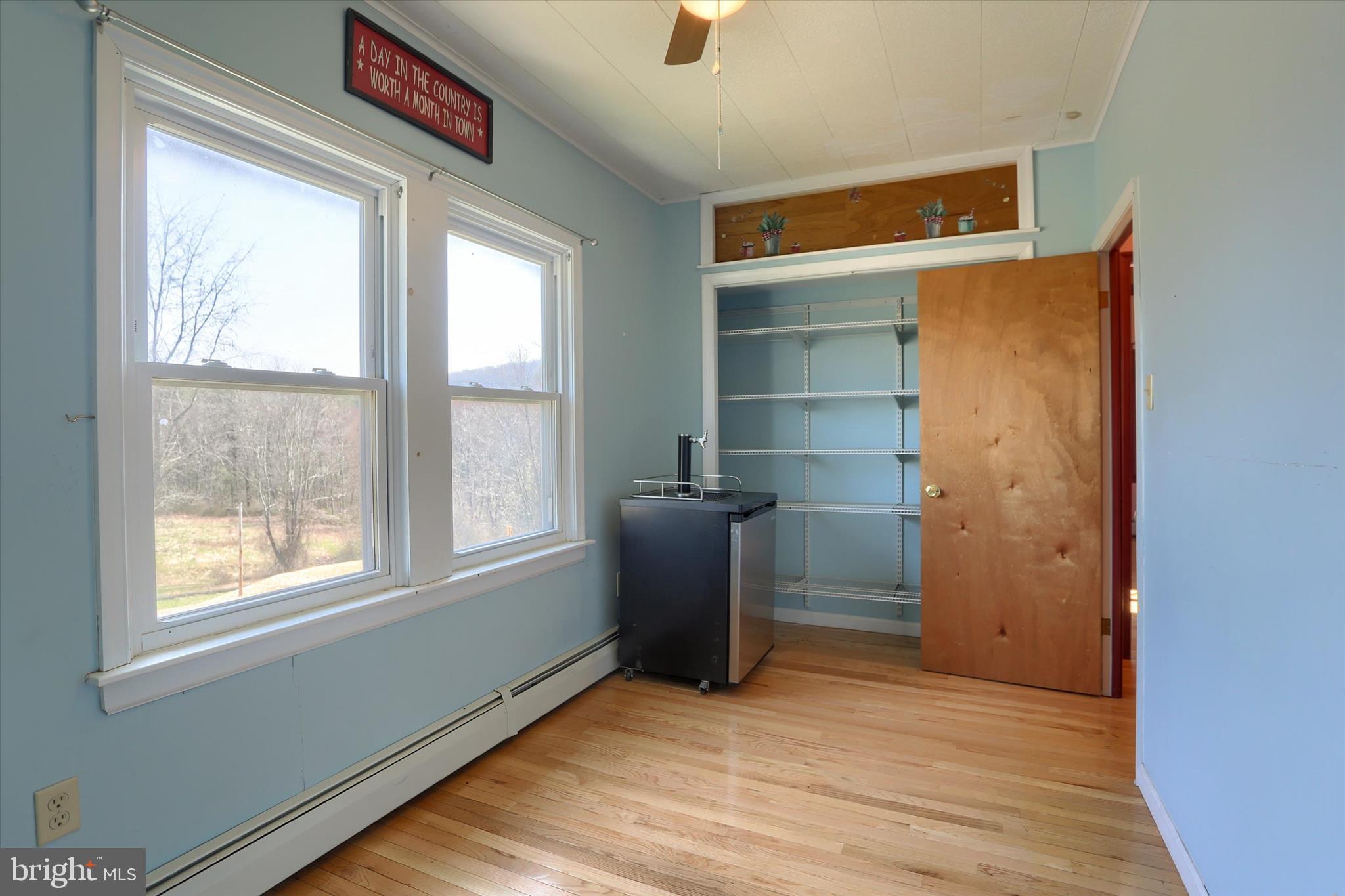 BARNESVILLE - Residential