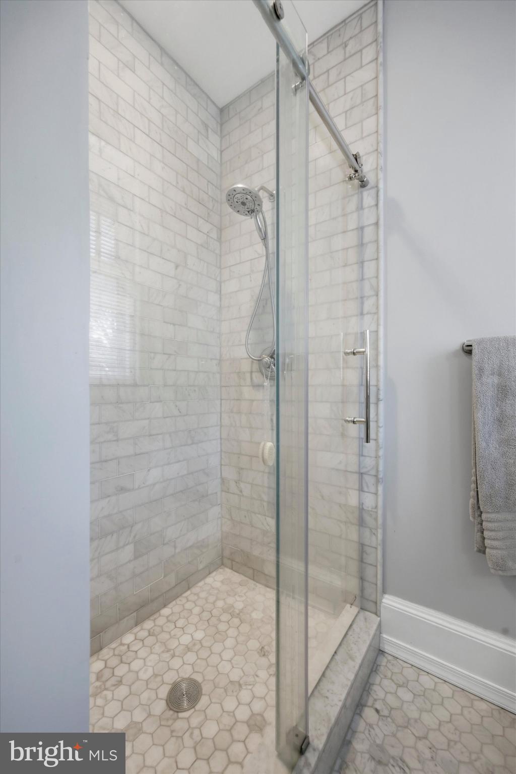 ELKINS PARK - Residential