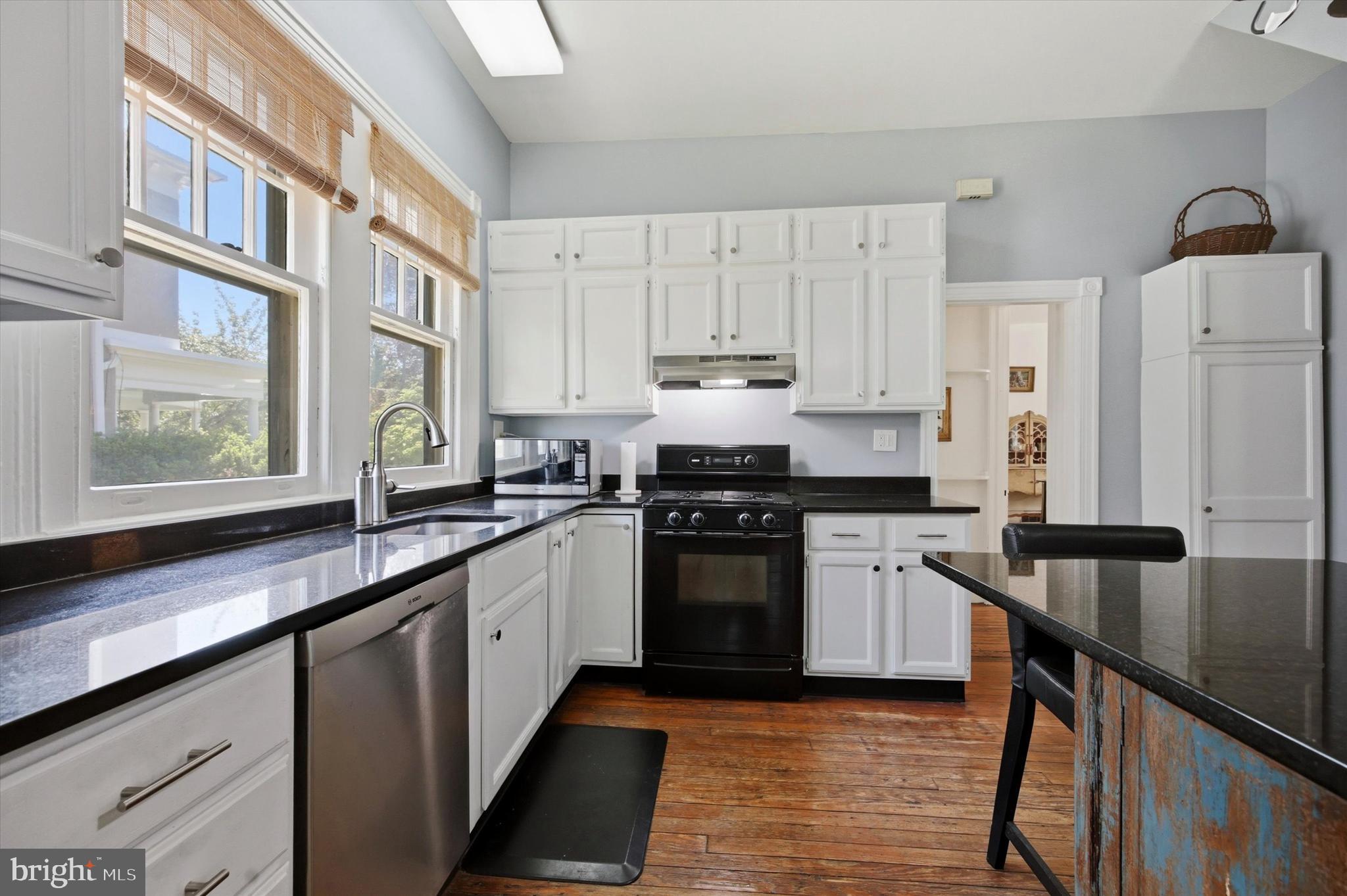 ELKINS PARK - Residential
