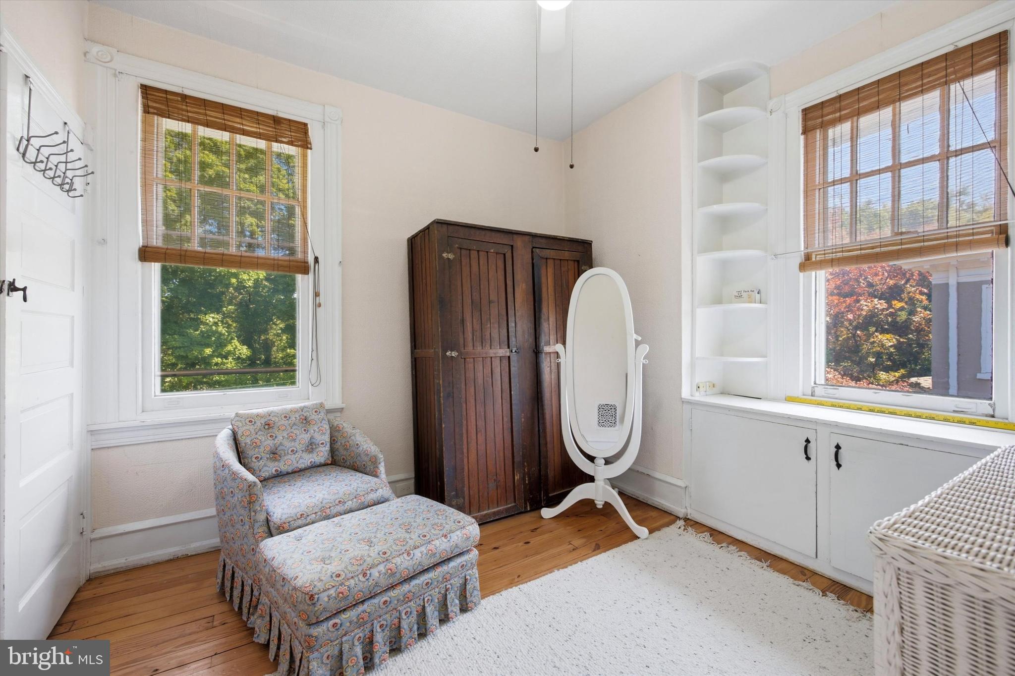 ELKINS PARK - Residential