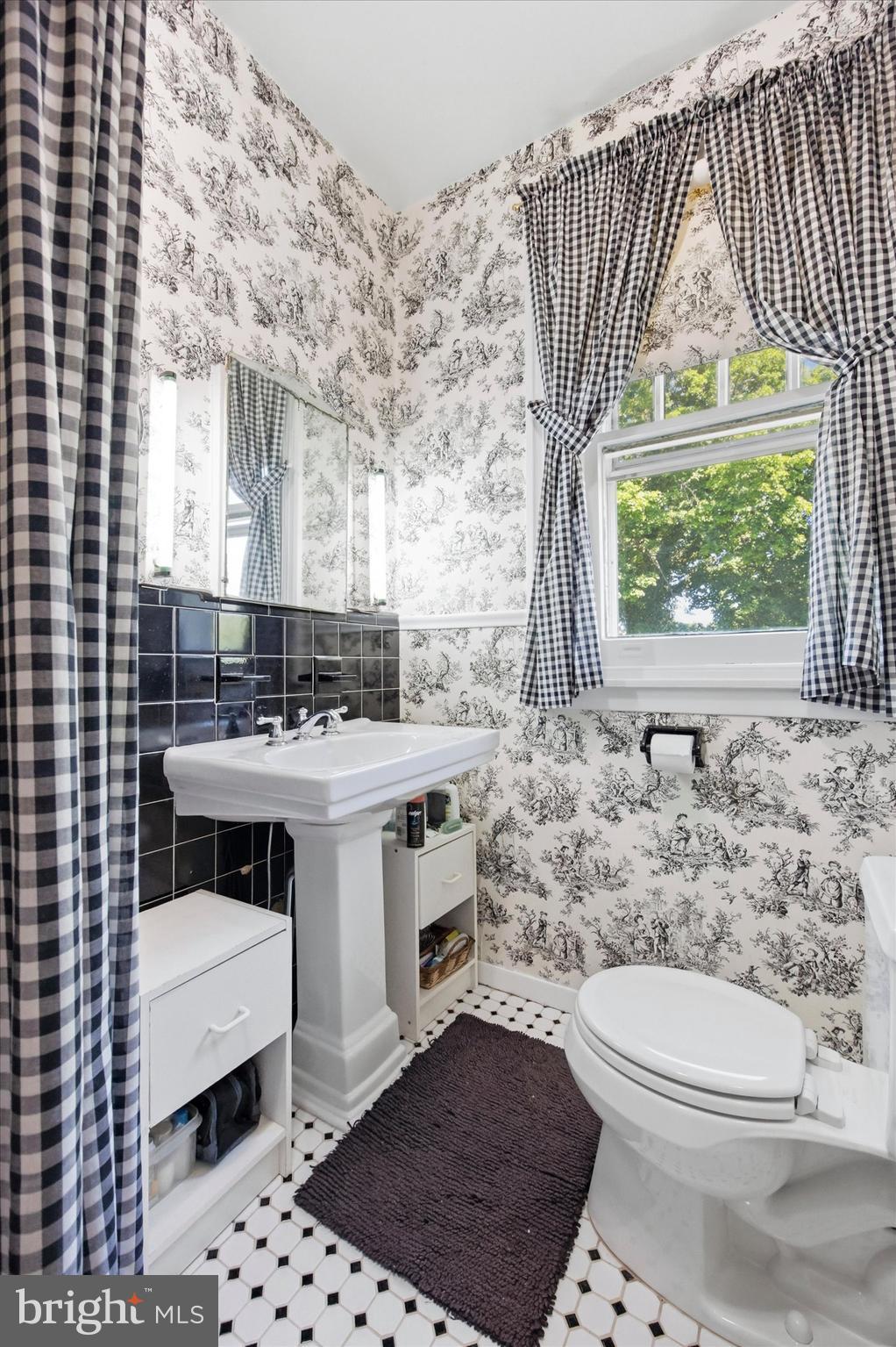 ELKINS PARK - Residential