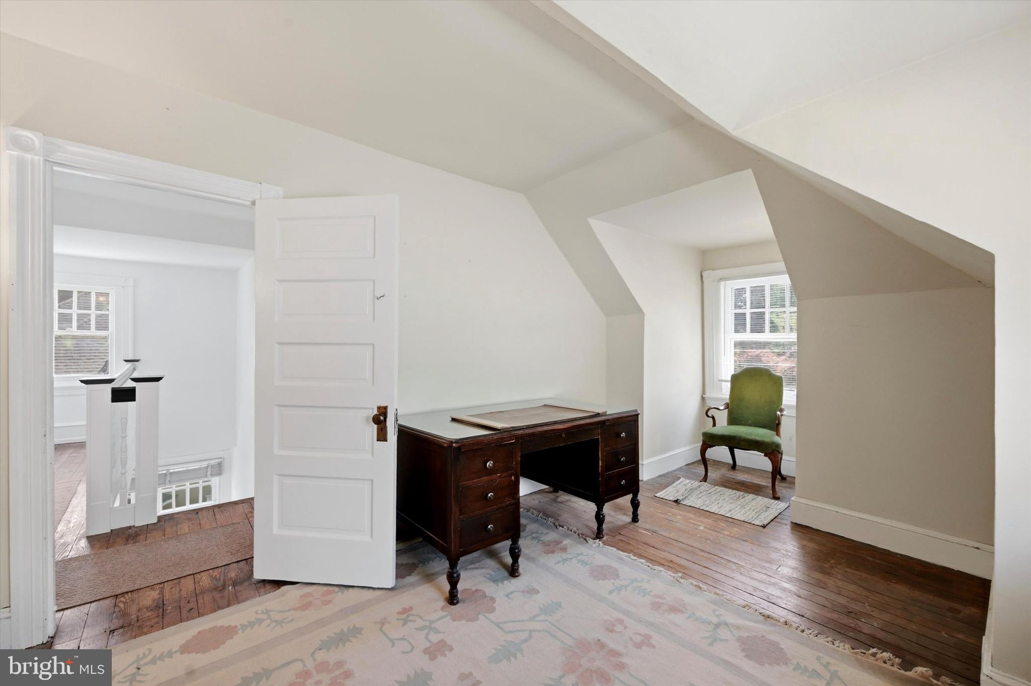 ELKINS PARK - Residential