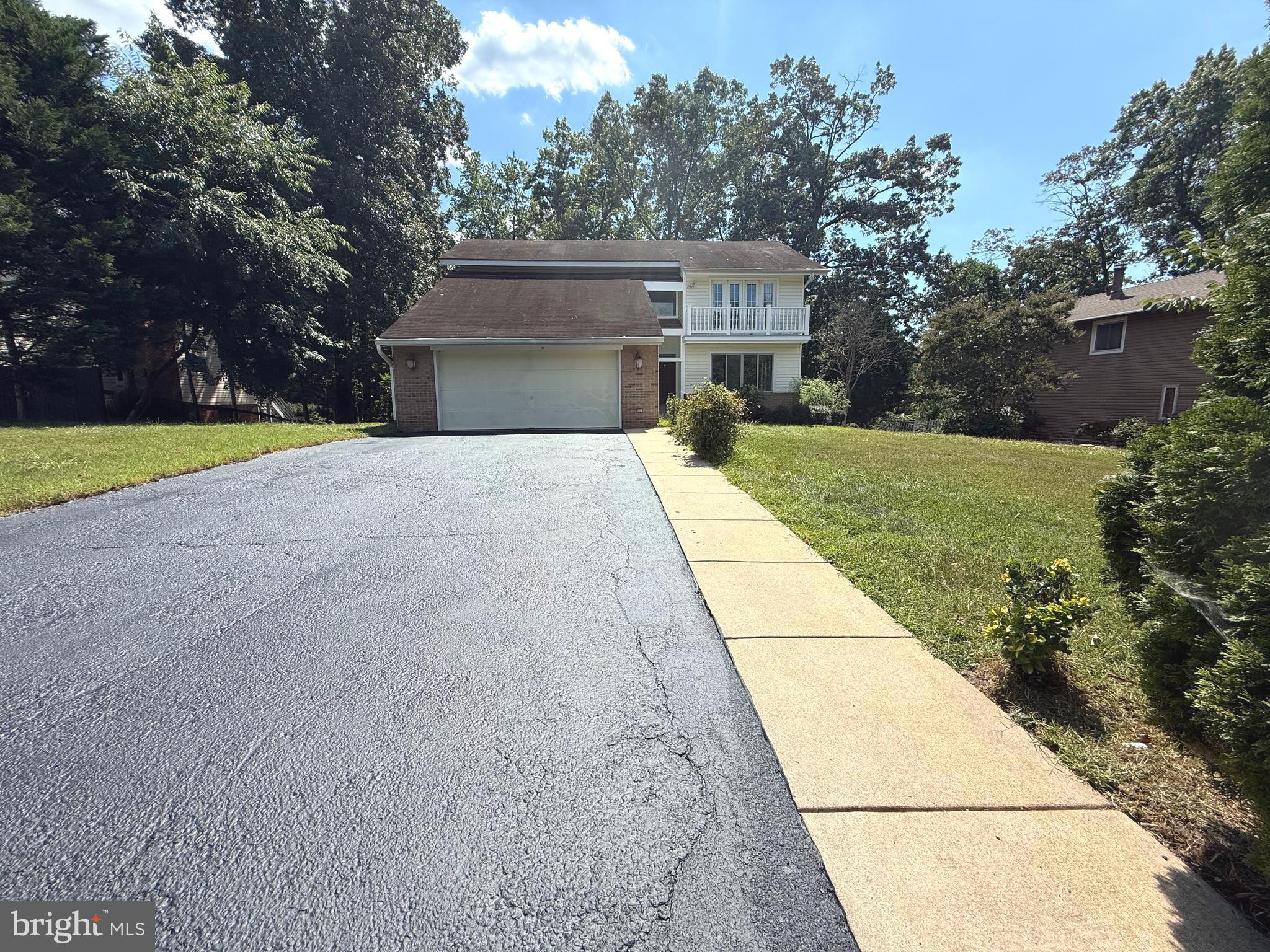 GALLOWS ESTATES - Residential