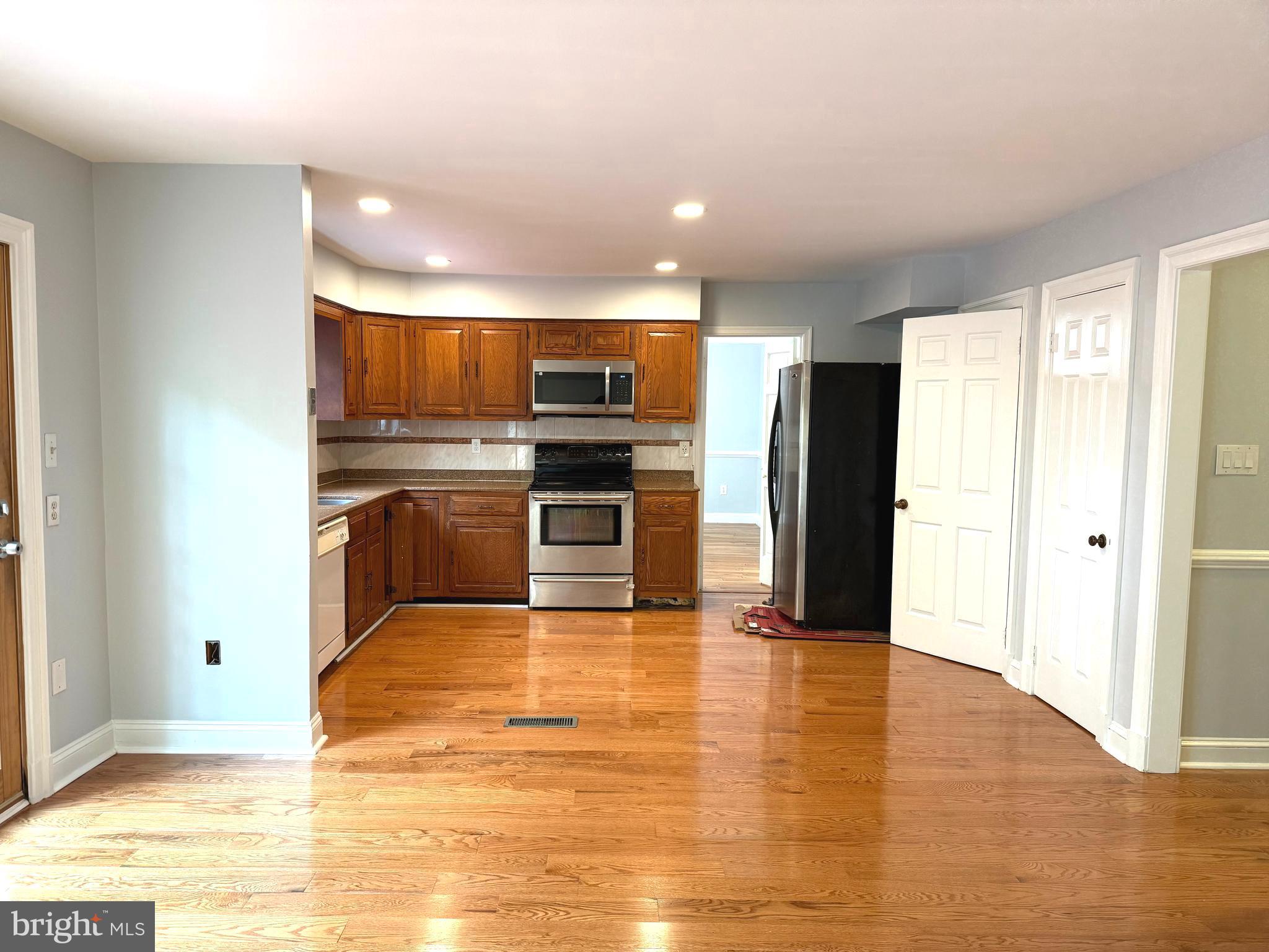 GALLOWS ESTATES - Residential