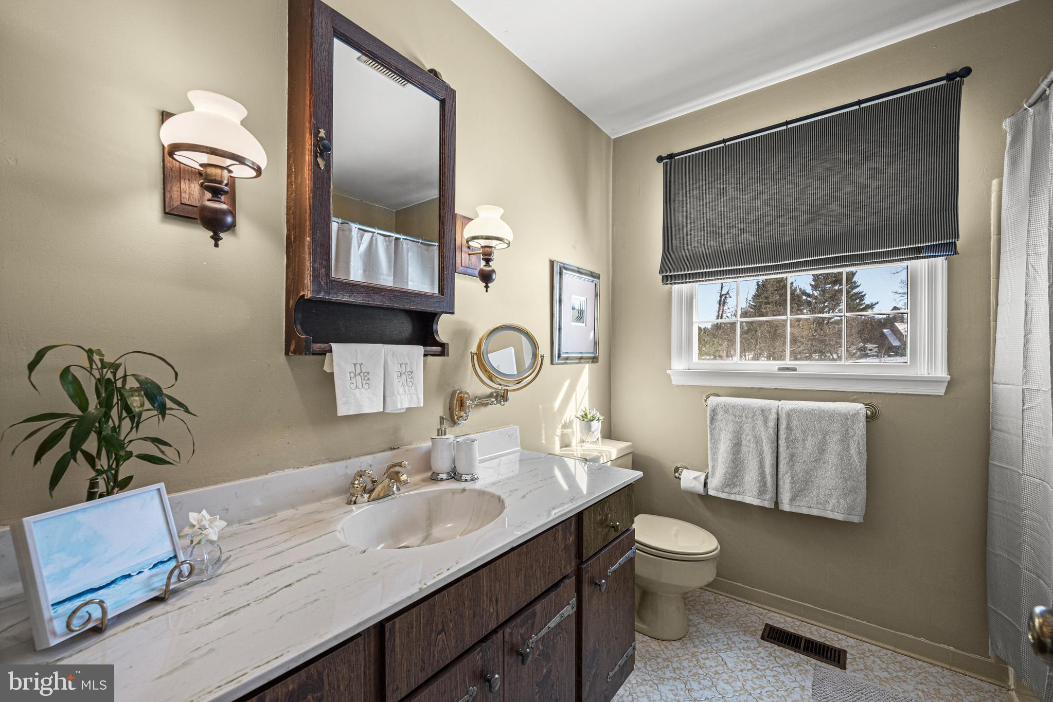 WOODMARK - Residential