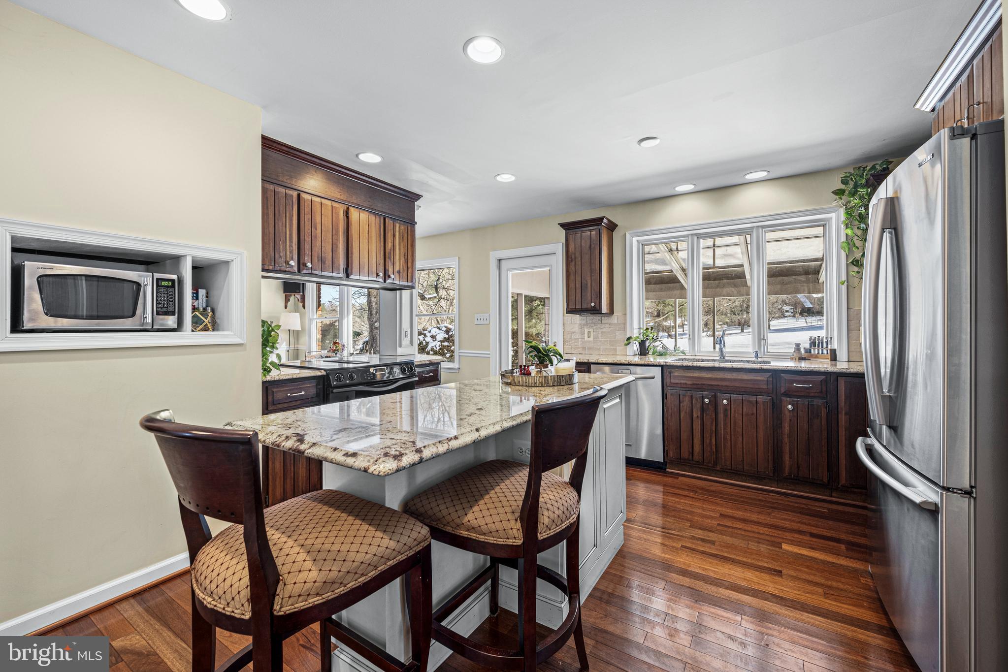 WOODMARK - Residential