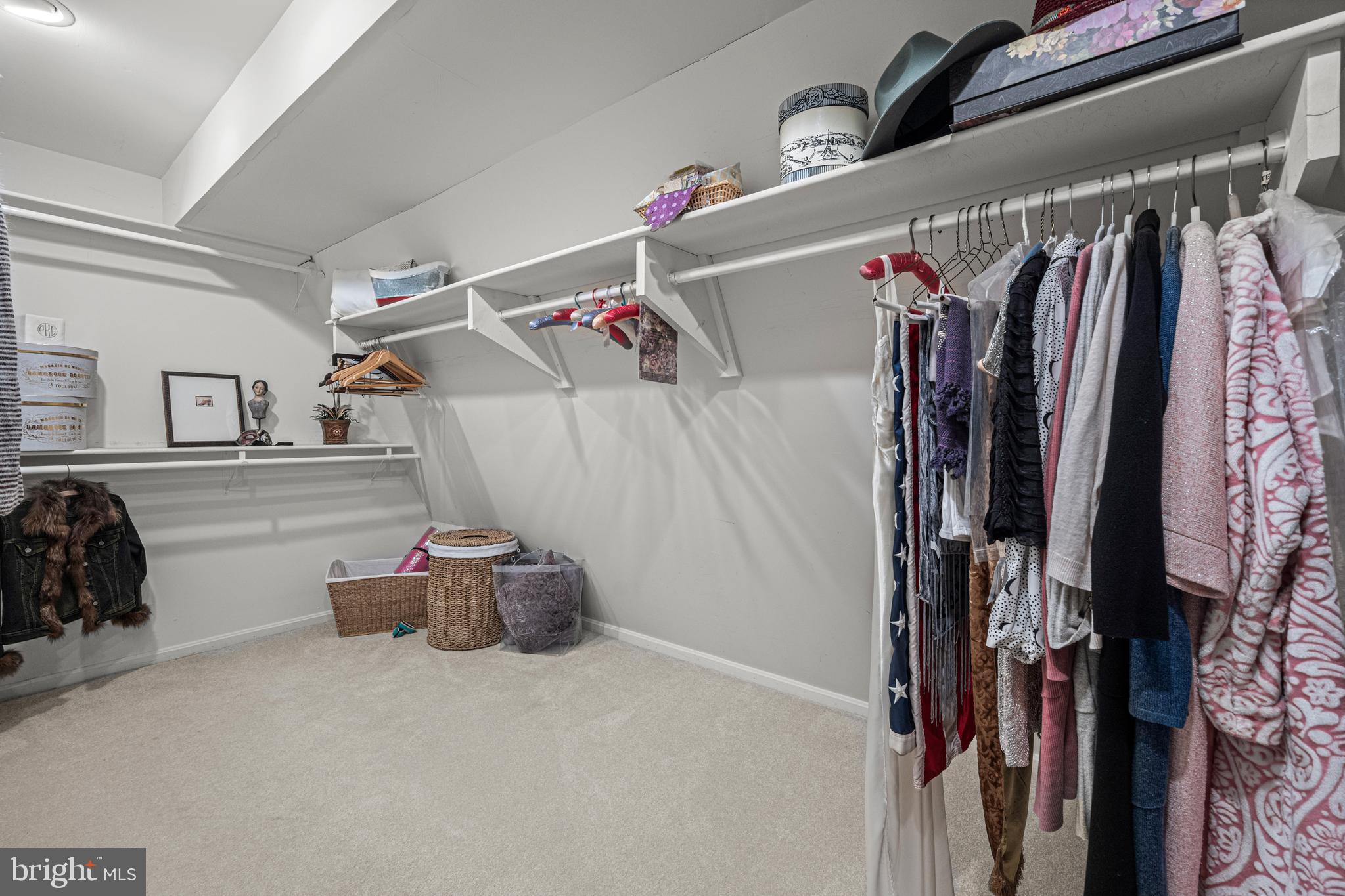 WOODMARK - Residential