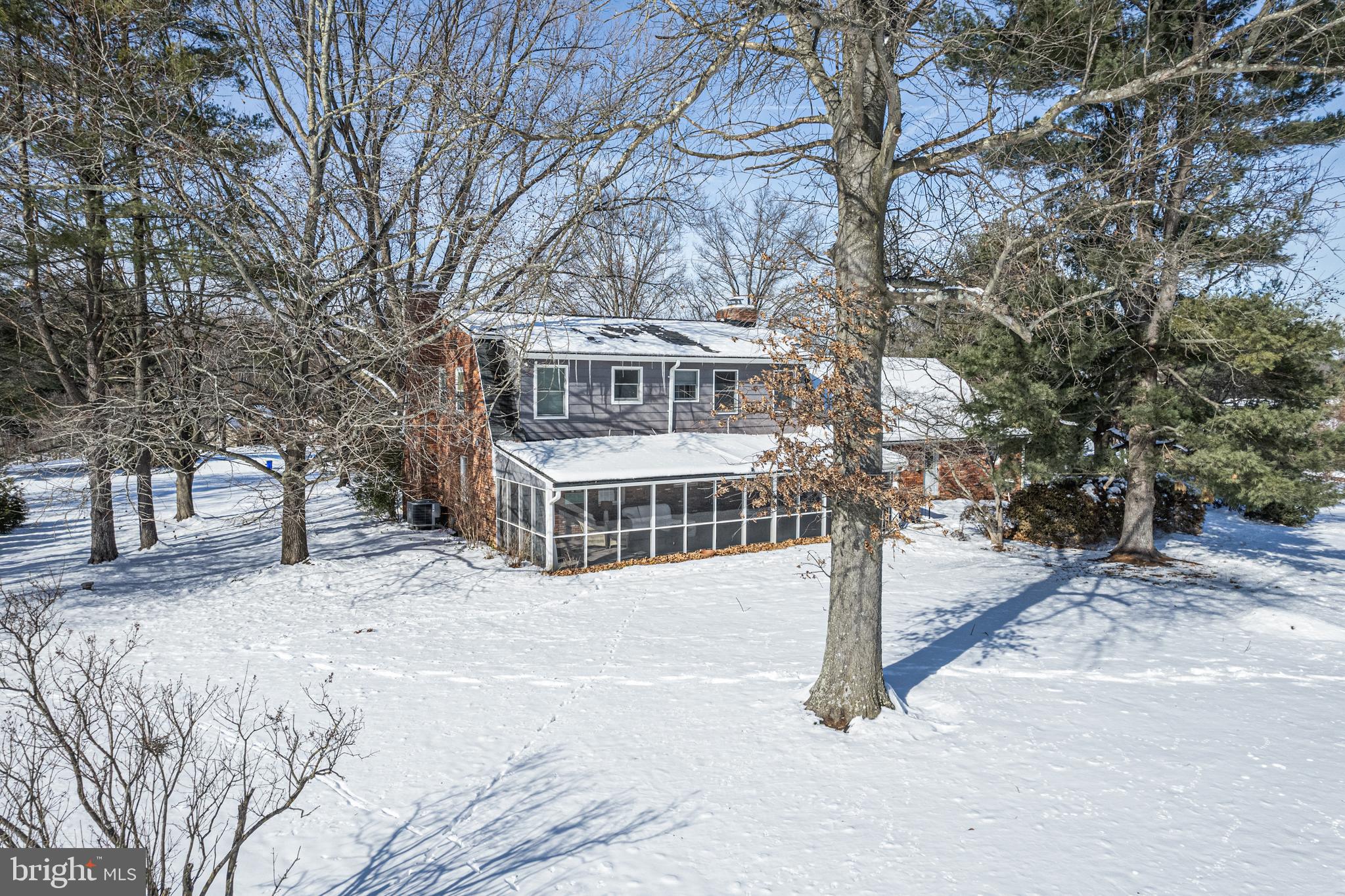 WOODMARK - Residential