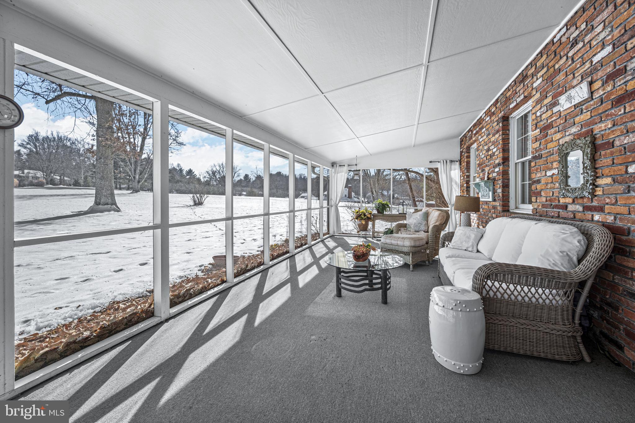 WOODMARK - Residential