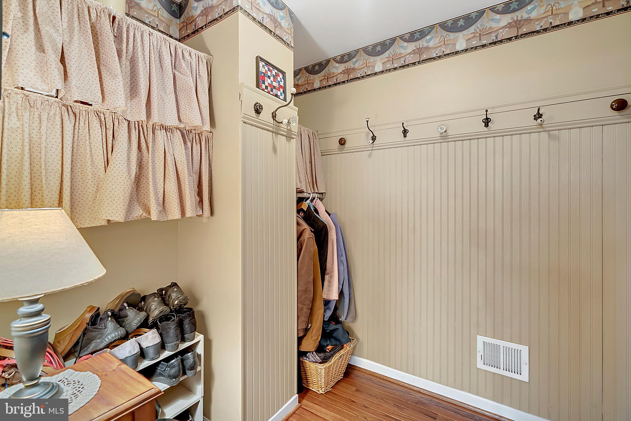 SOUTH WALES - Residential