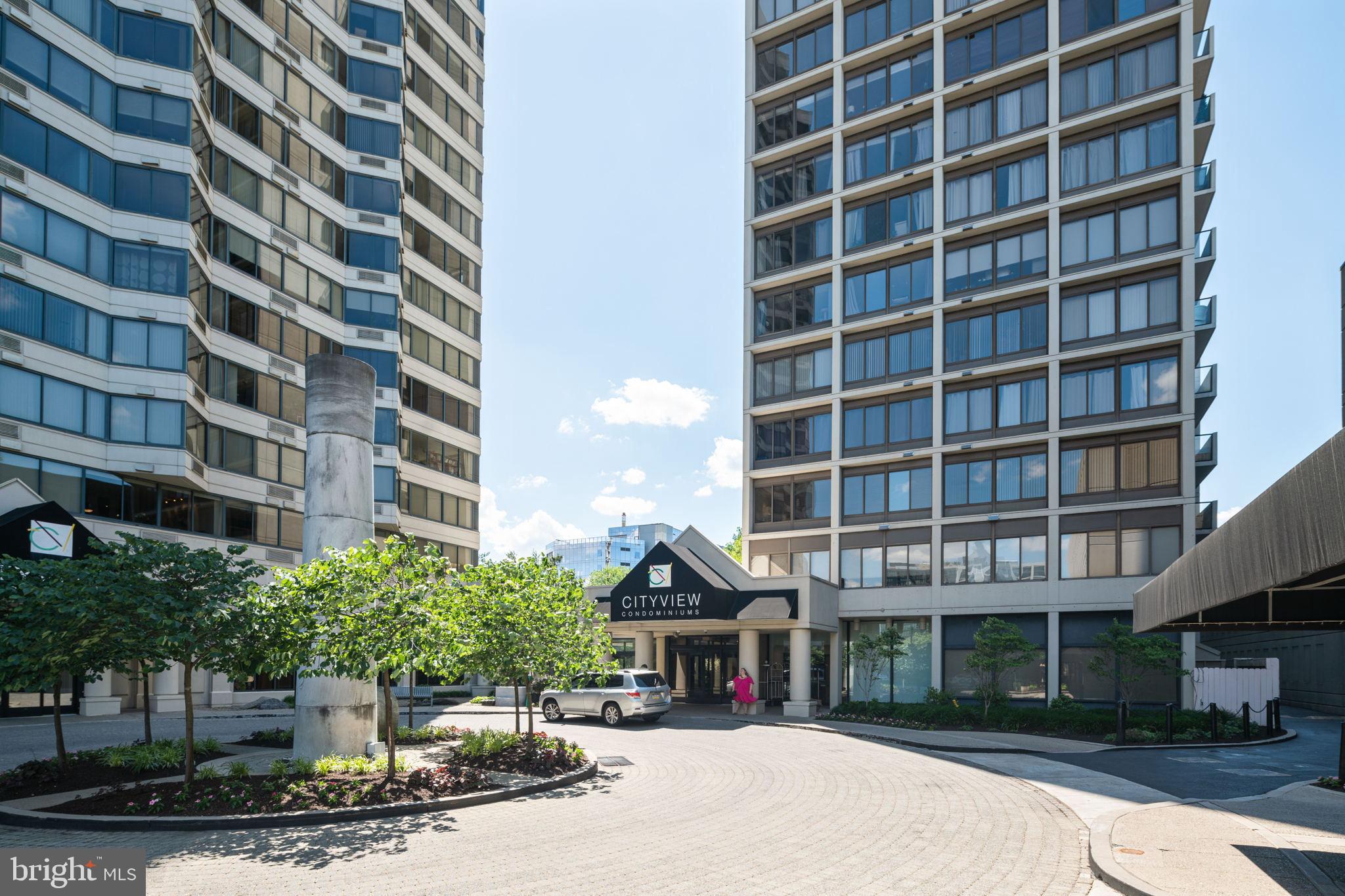 ART MUSEUM AREA - Residential