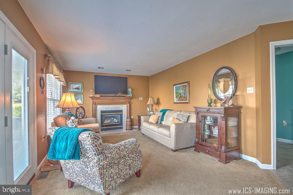 FAIRWINDS - Residential