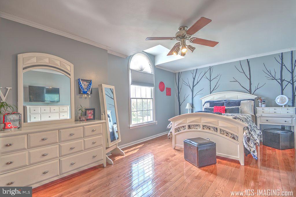 FAIRWINDS - Residential