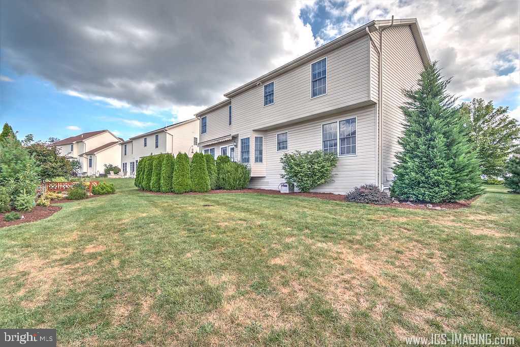 FAIRWINDS - Residential