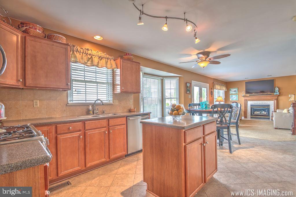 FAIRWINDS - Residential