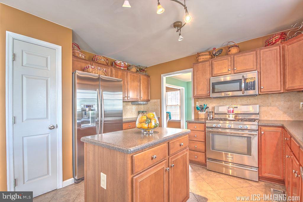 FAIRWINDS - Residential