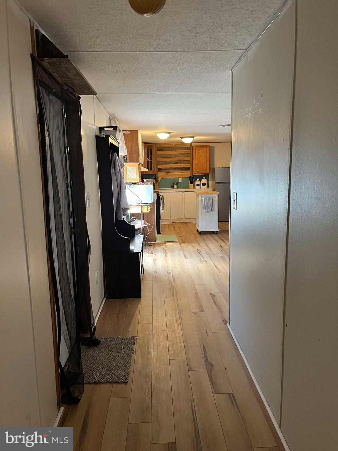 GOLDEN ACRES - Residential