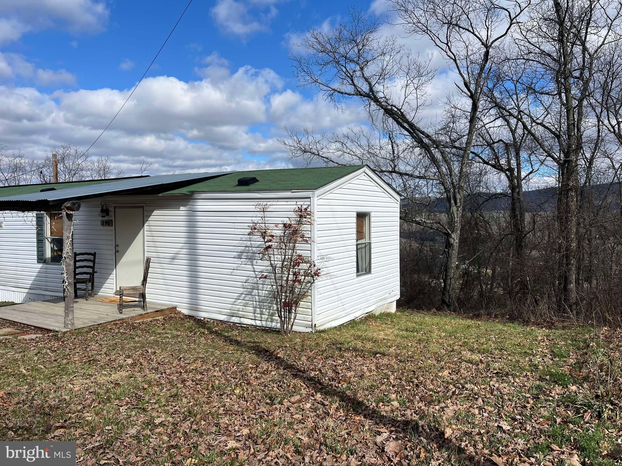 GOLDEN ACRES - Residential