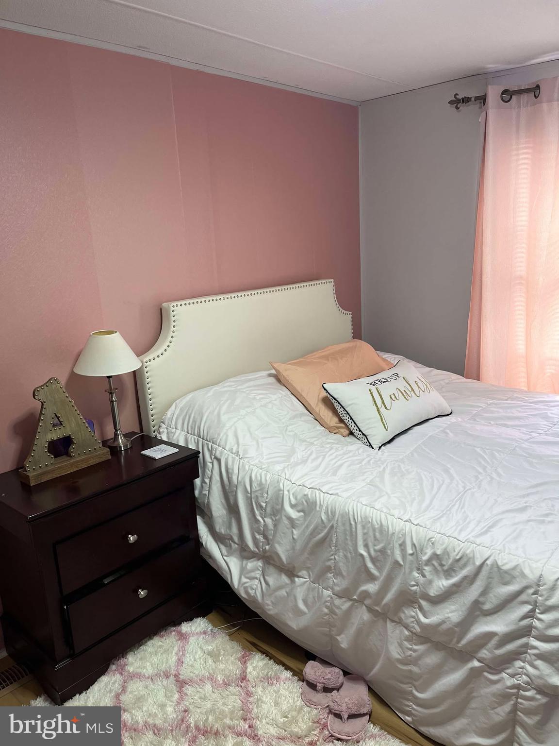 GOLDEN ACRES - Residential