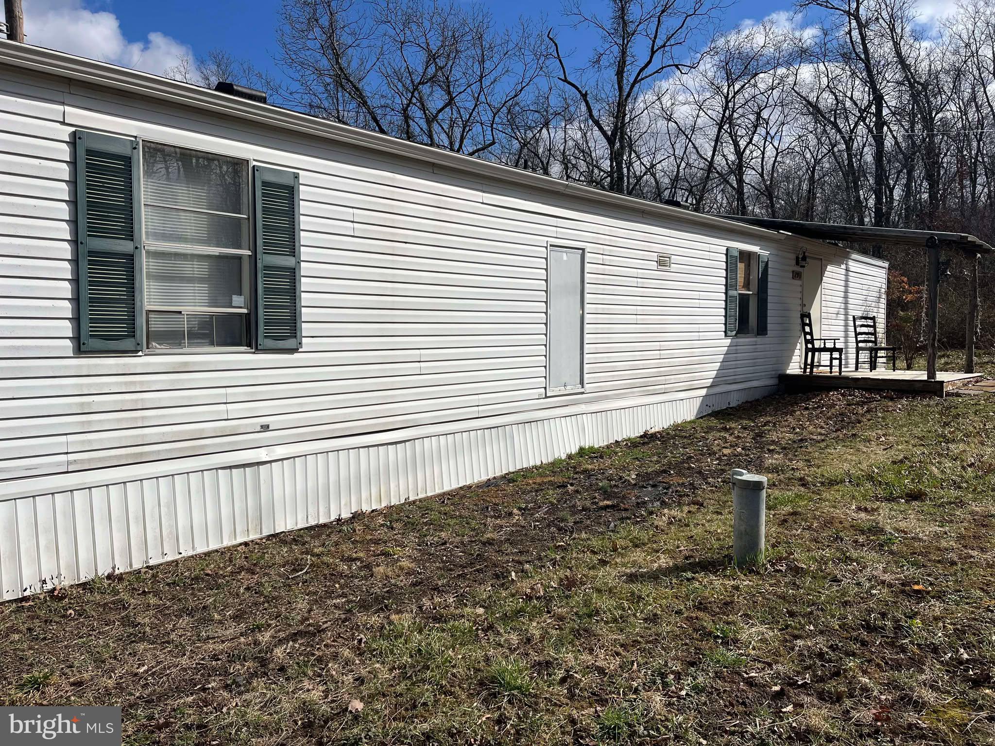 GOLDEN ACRES - Residential