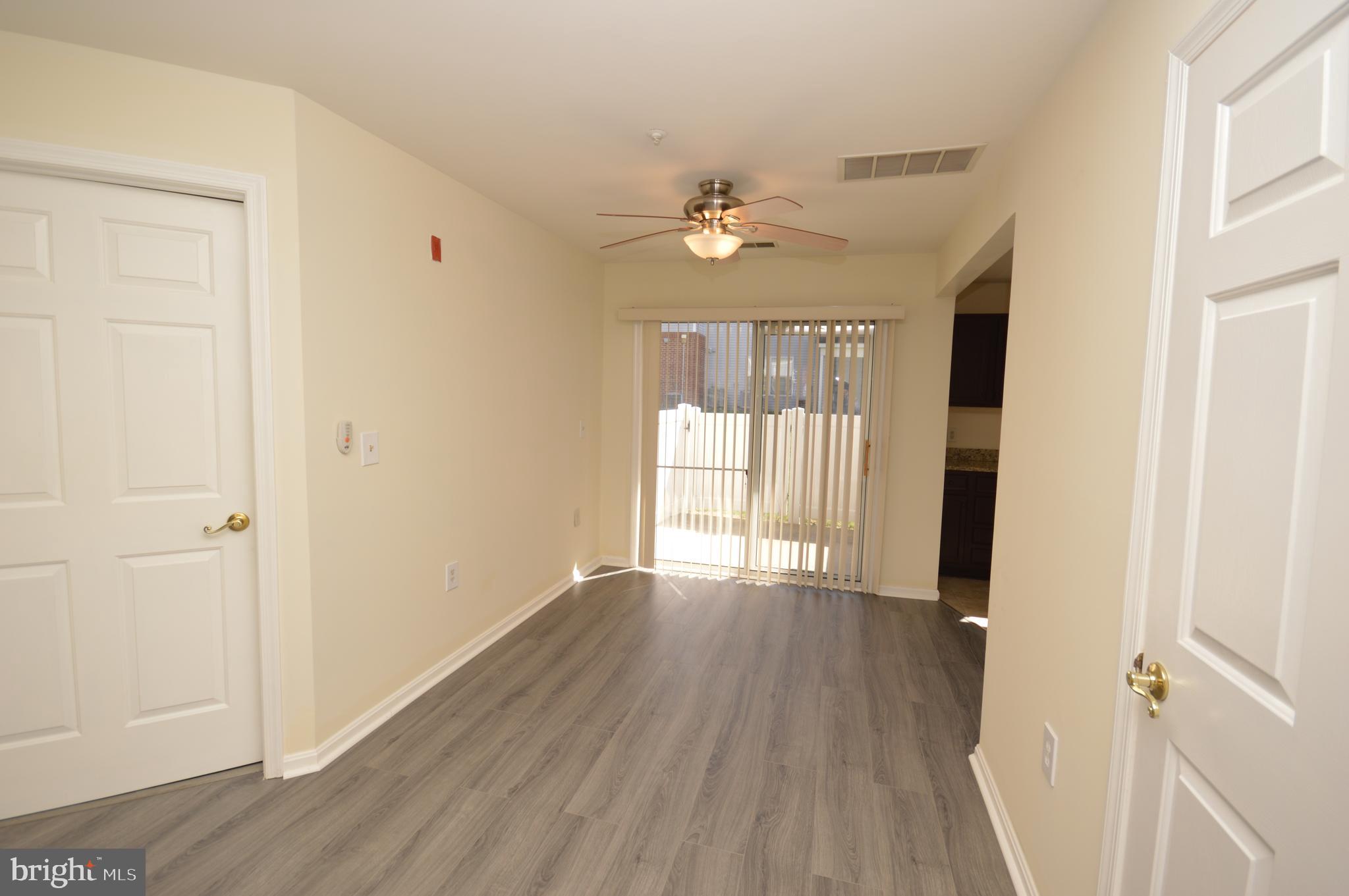 LEESBURG GATEWAY II - Residential