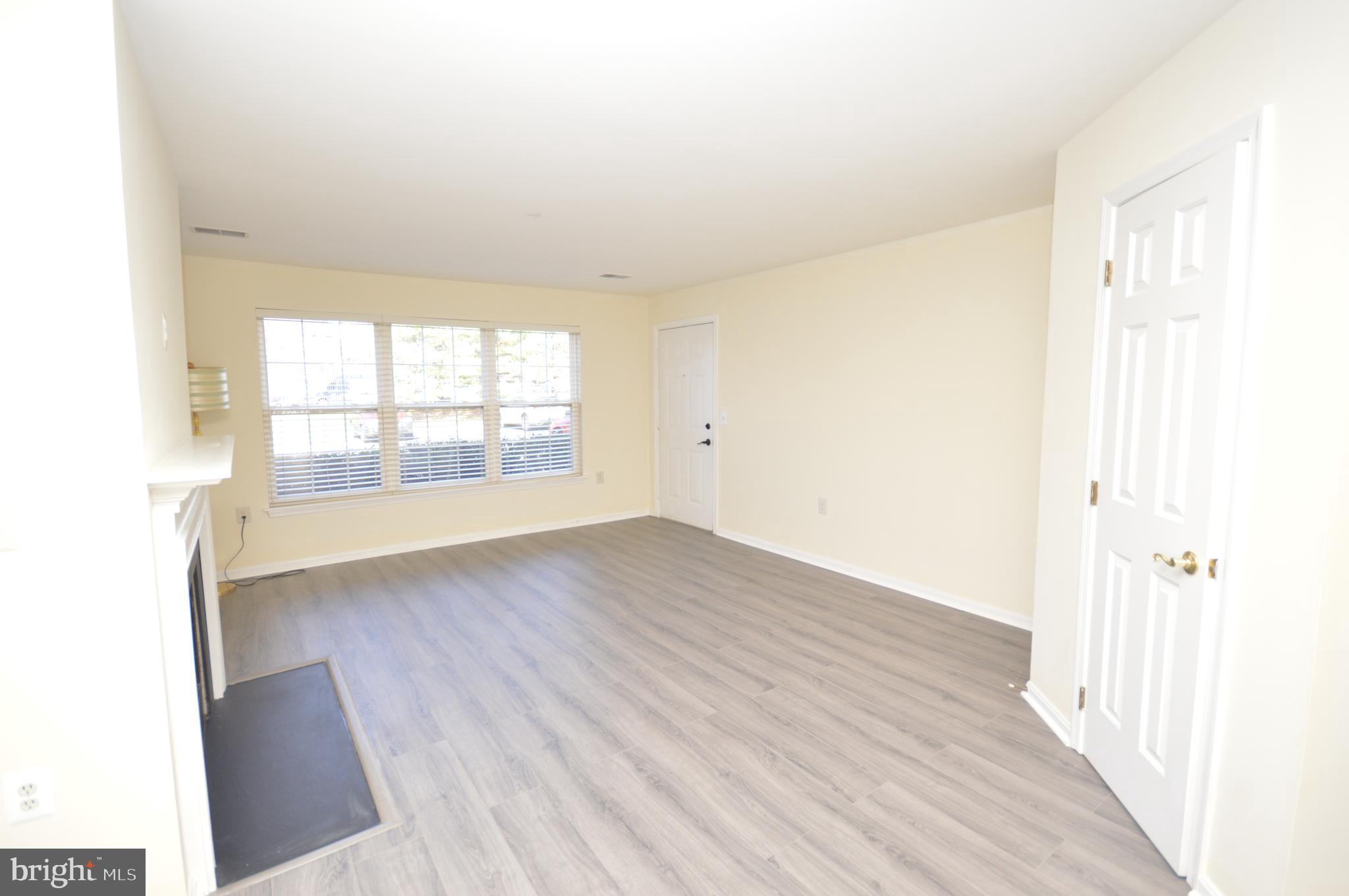 625 CONSTELLATION SQUARE SE A