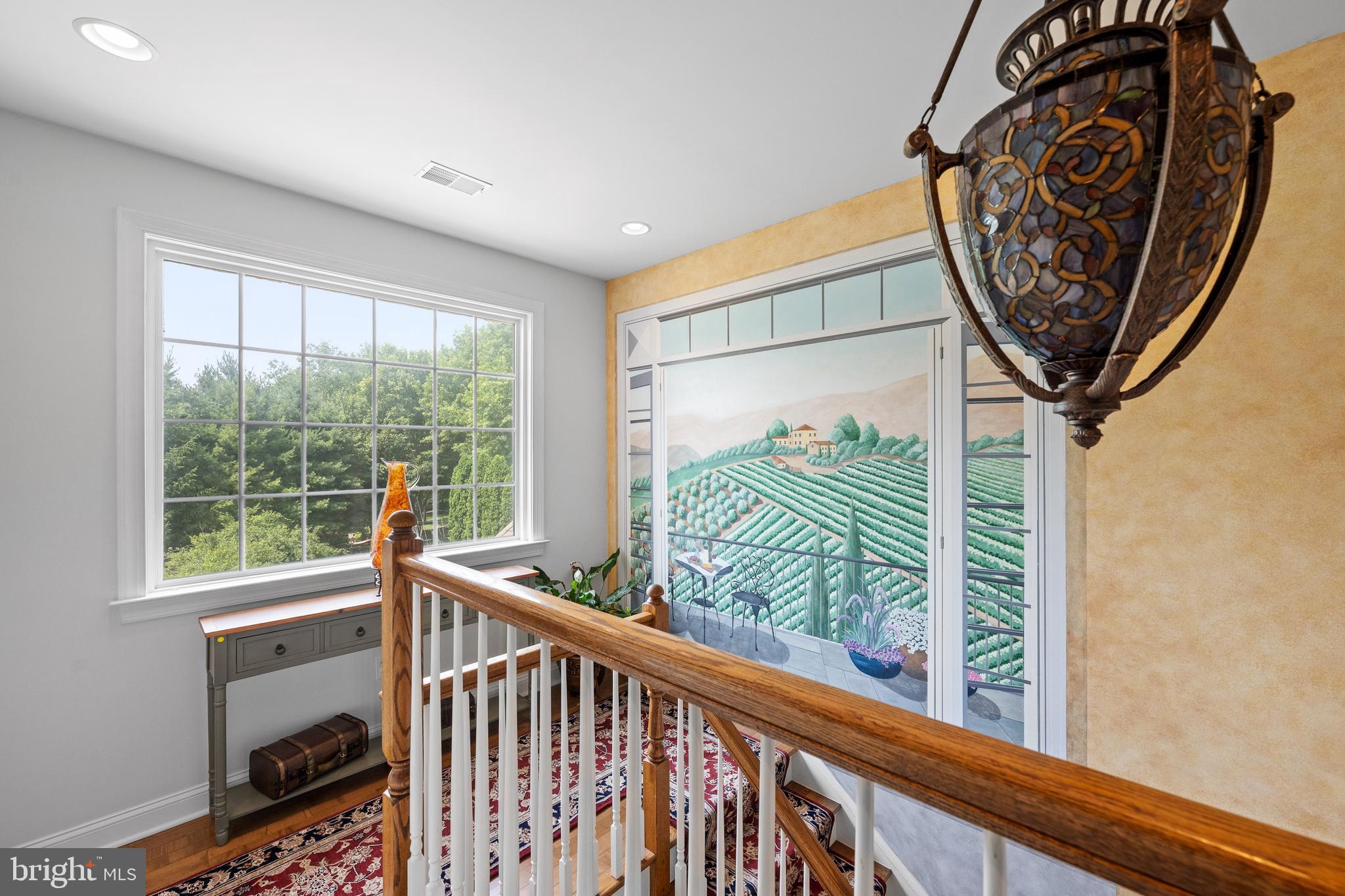 PONDVIEW - Residential