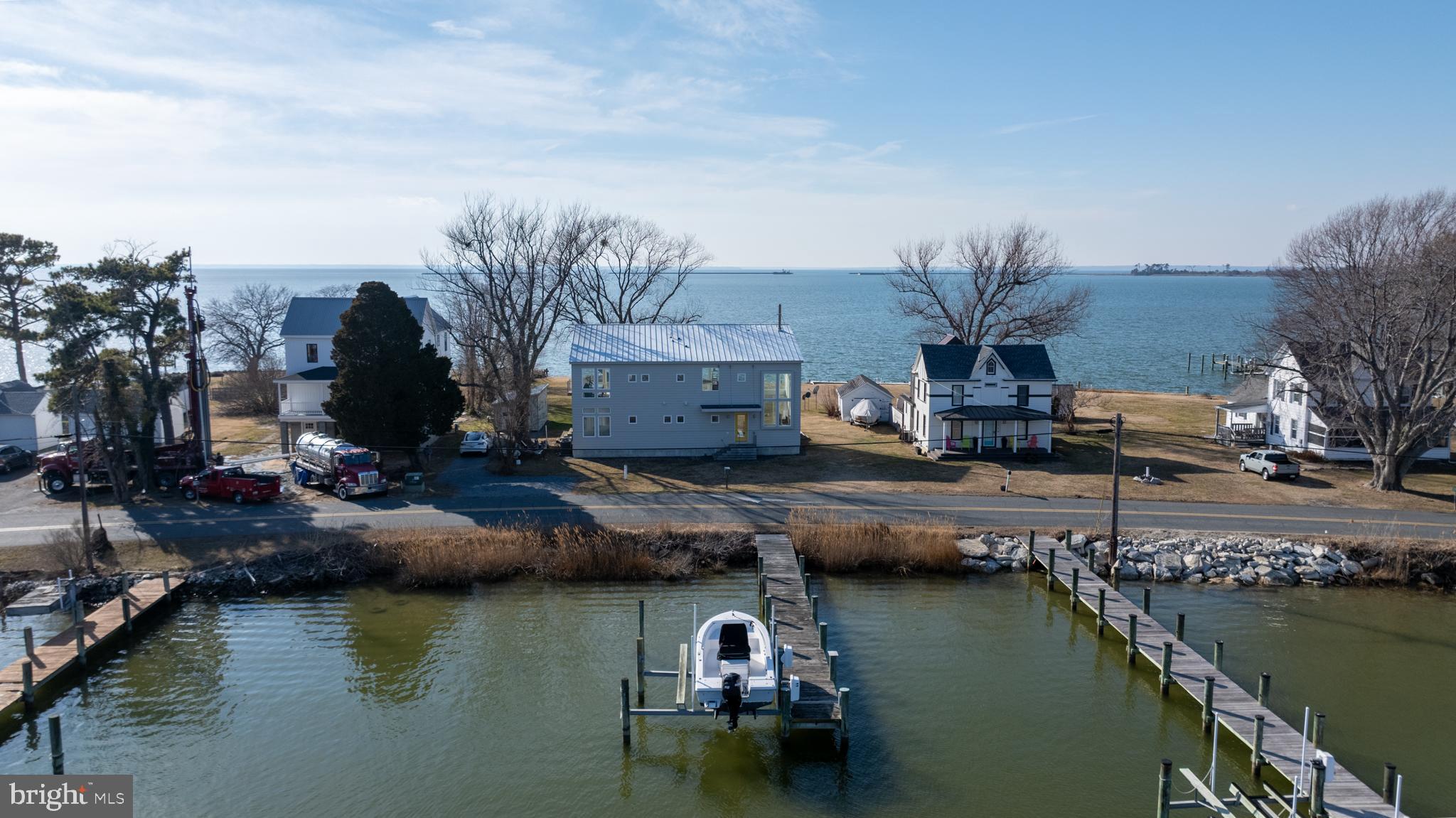 2522 HOOPERS ISLAND ROAD