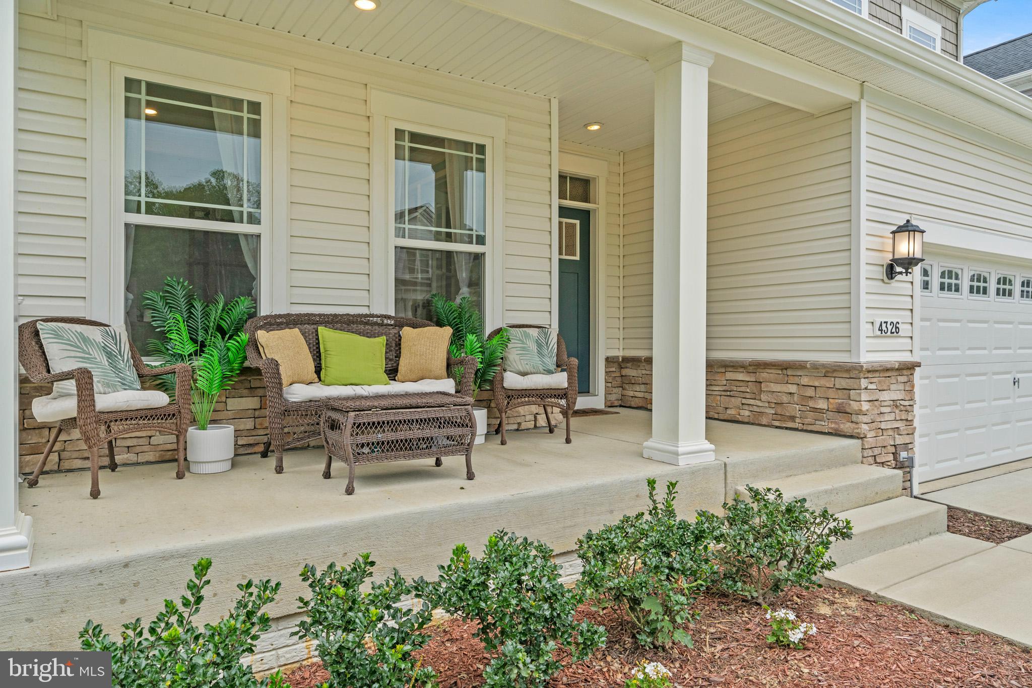 4326 SHAKESPEARE CIRCLE