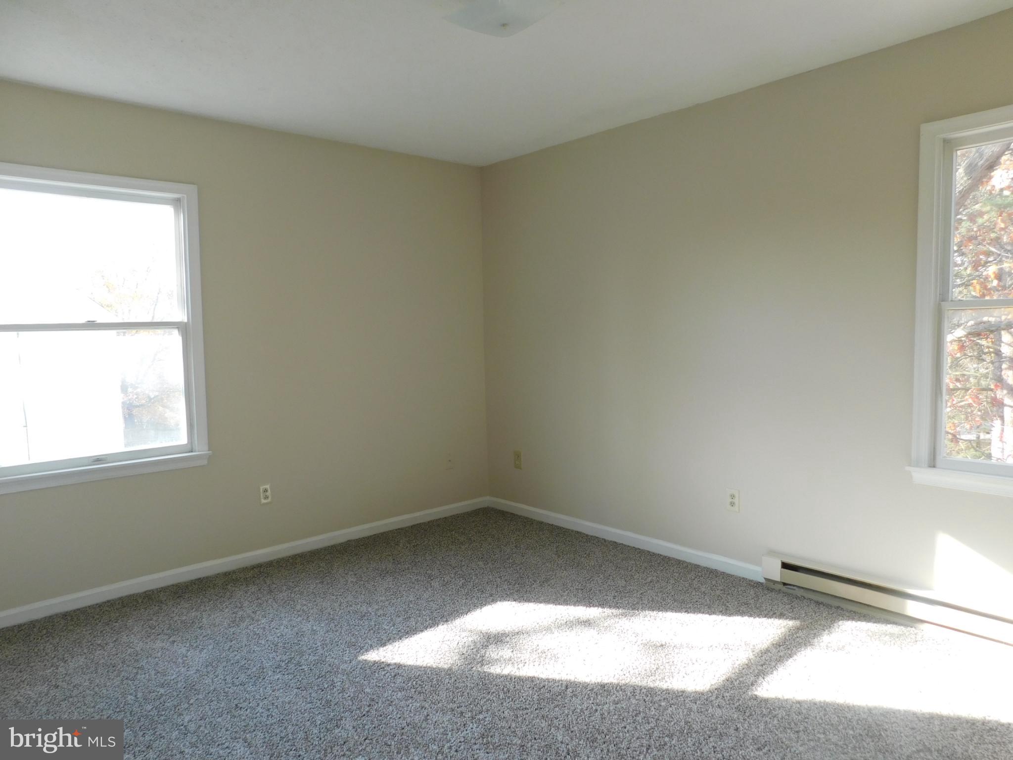 BRENTWOOD TERRACE - Residential Lease