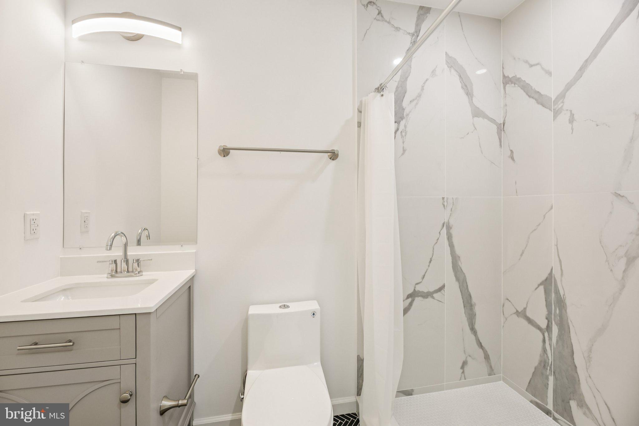 CLIFTON PARK - Residential
