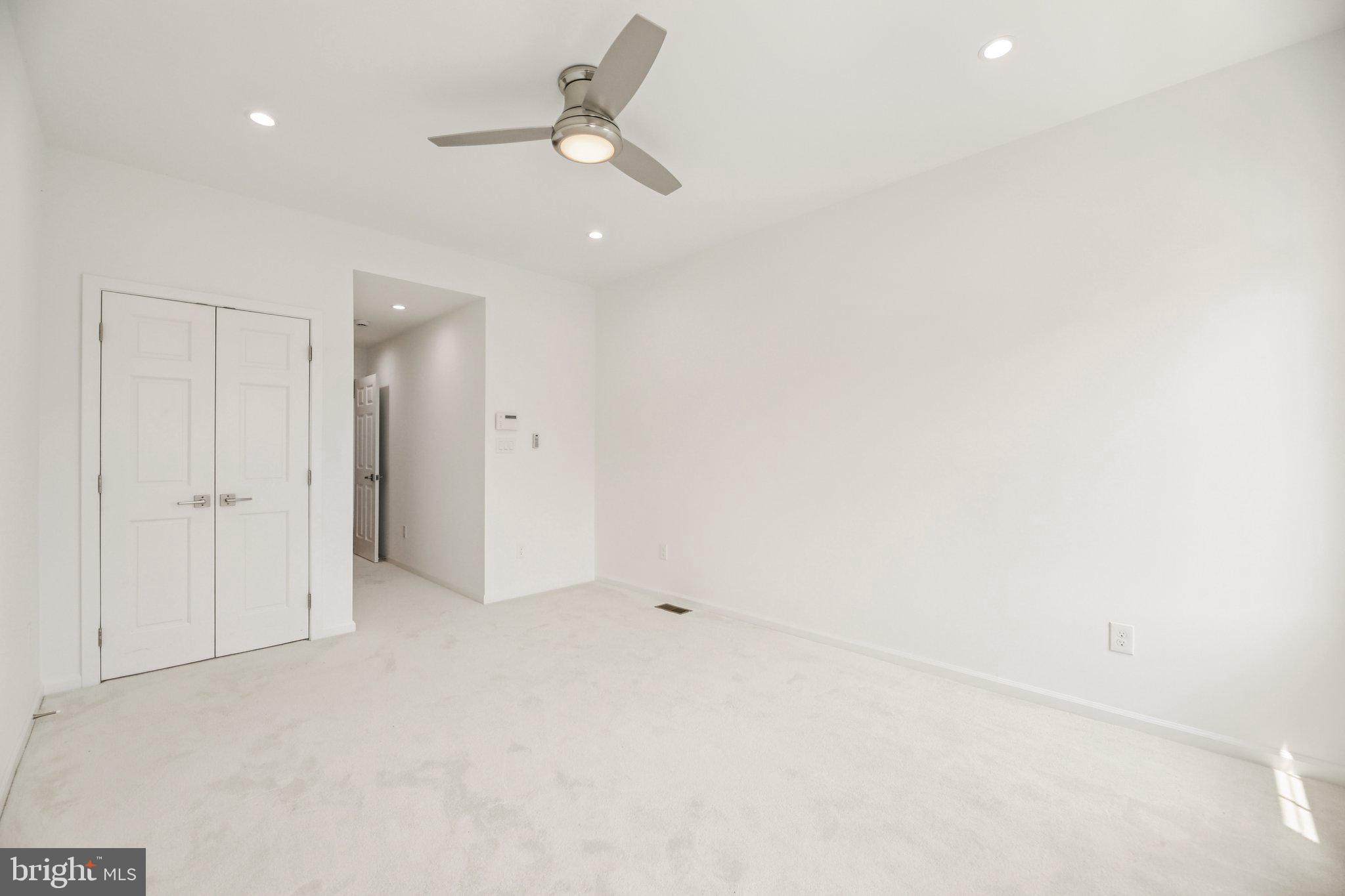 CLIFTON PARK - Residential