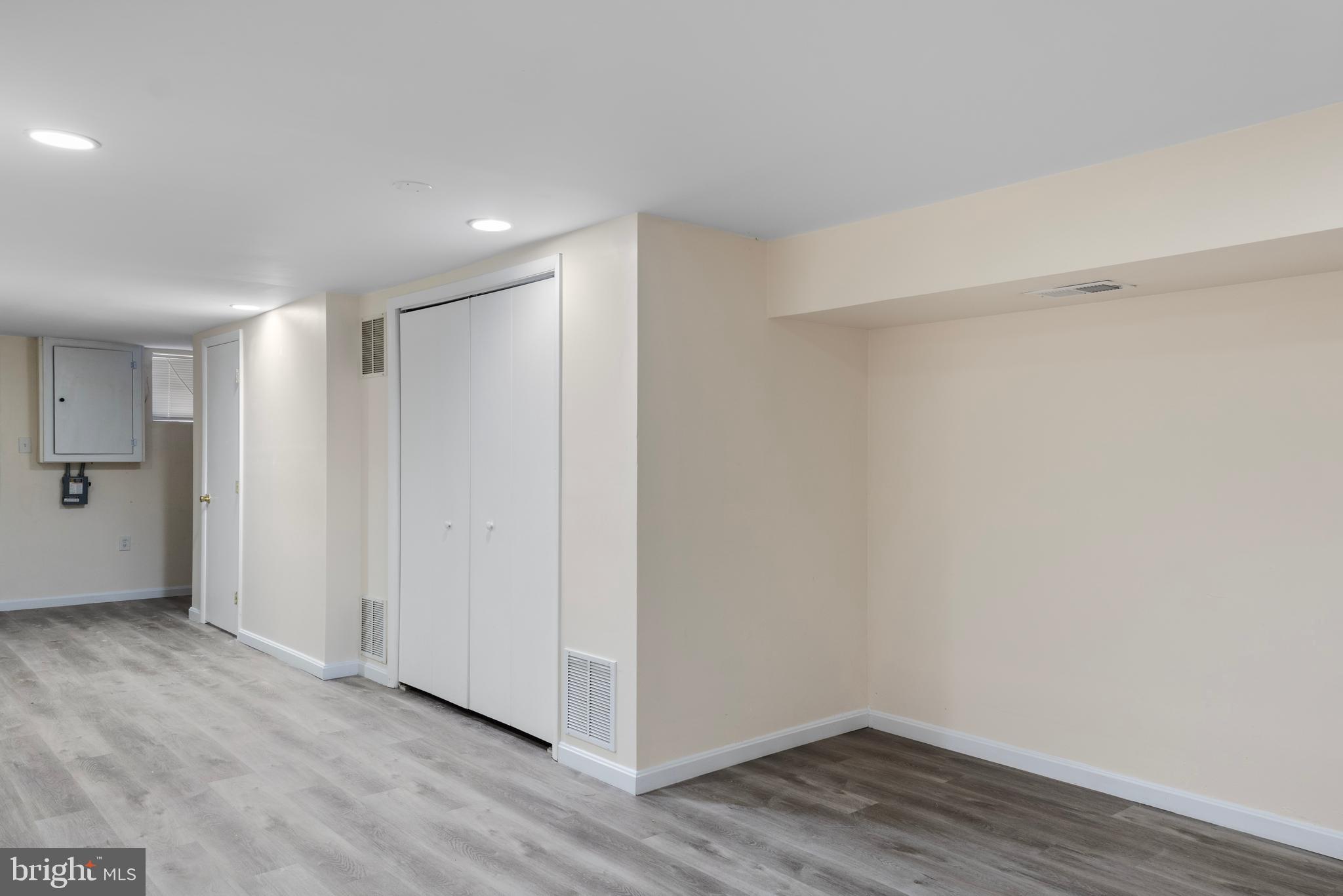 GRACELAND PARK - Residential