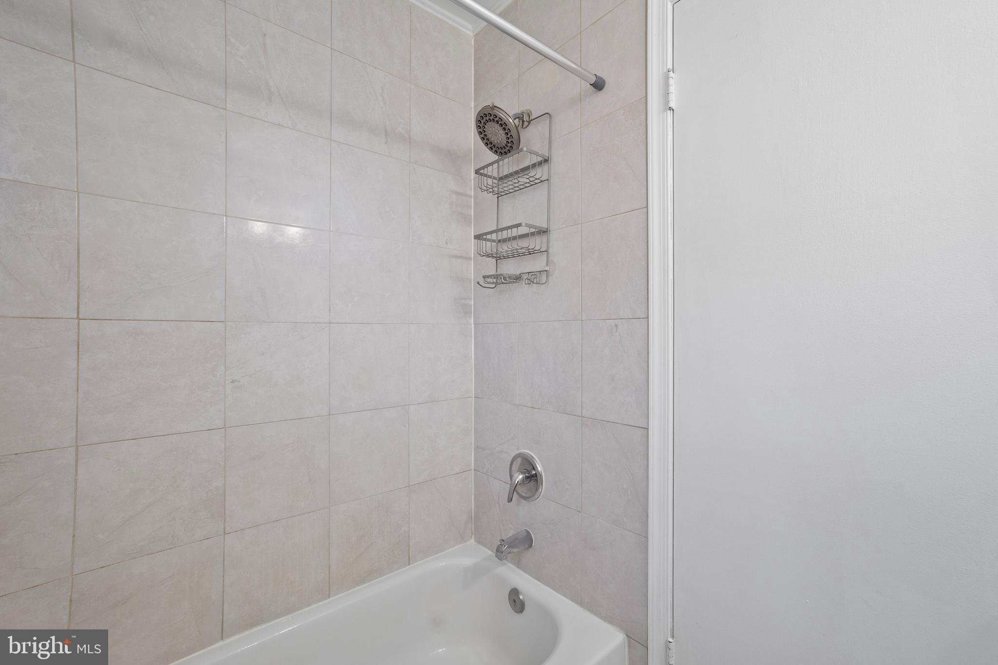 GRACELAND PARK - Residential