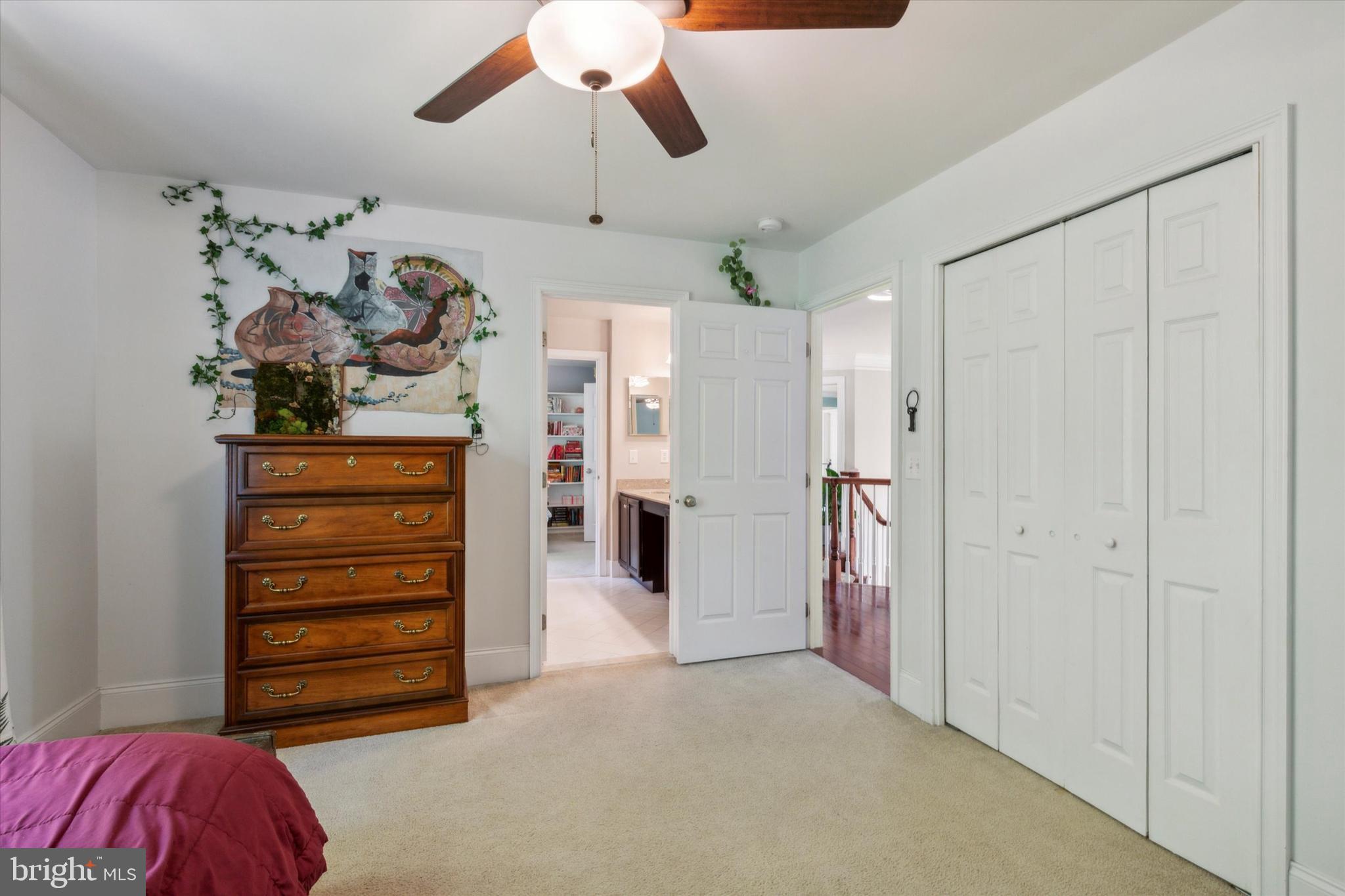 UPPER MOUNTAIN ESTS - Residential