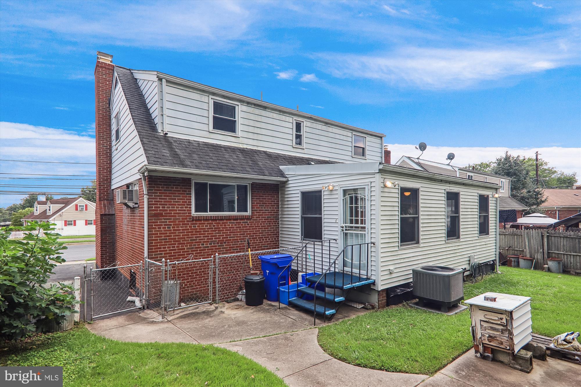 ADELPHI HEIGHTS - Residential