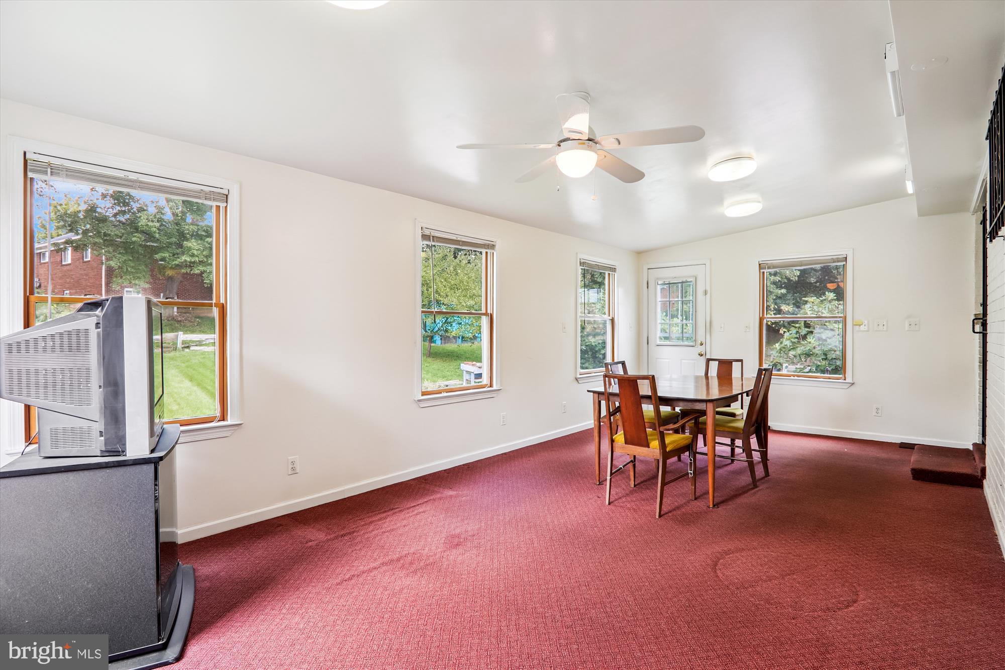 ADELPHI HEIGHTS - Residential