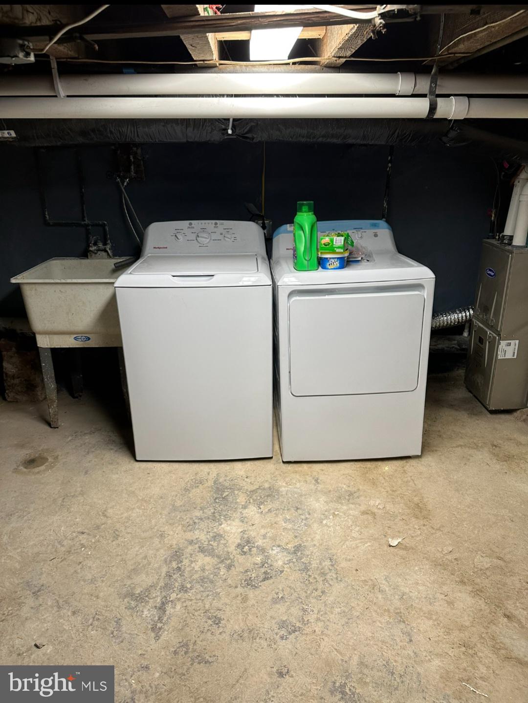 WEST PASSYUNK - Residential Lease