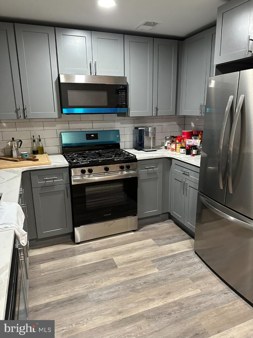 WEST PASSYUNK - Residential Lease