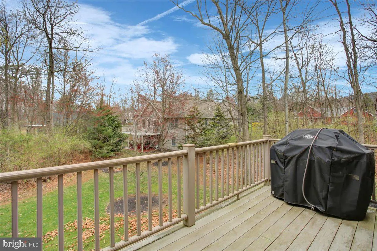 Fayetteville, Pennsylvania 17222, United States, 4 Bedrooms Bedrooms, ,4 BathroomsBathrooms,Residential,Coming Soon,98919