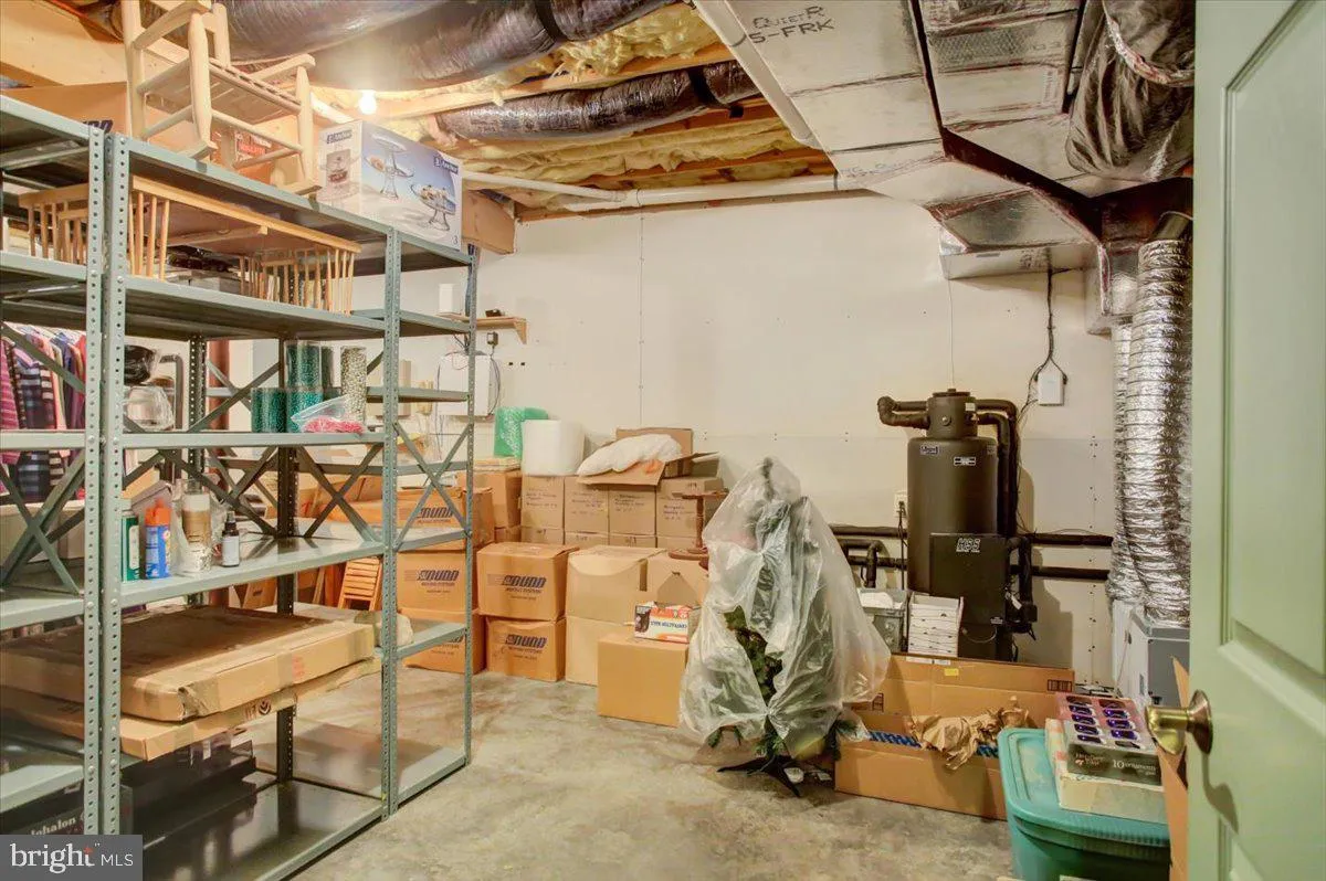 Fayetteville, Pennsylvania 17222, United States, 4 Bedrooms Bedrooms, ,4 BathroomsBathrooms,Residential,Coming Soon,98919