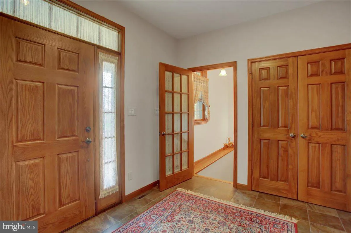 Fayetteville, Pennsylvania 17222, United States, 4 Bedrooms Bedrooms, ,4 BathroomsBathrooms,Residential,Coming Soon,98919