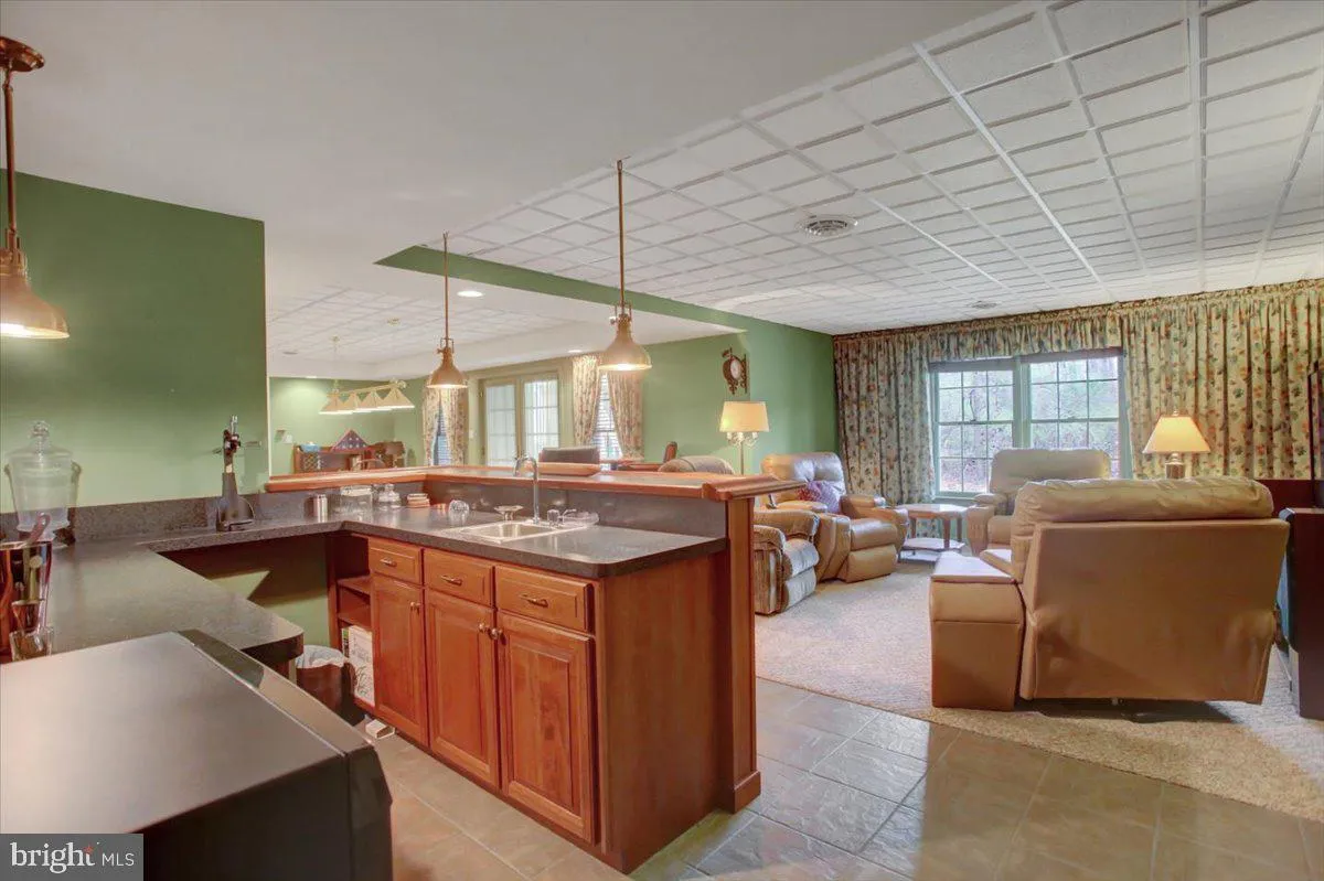 Fayetteville, Pennsylvania 17222, United States, 4 Bedrooms Bedrooms, ,4 BathroomsBathrooms,Residential,Coming Soon,98919