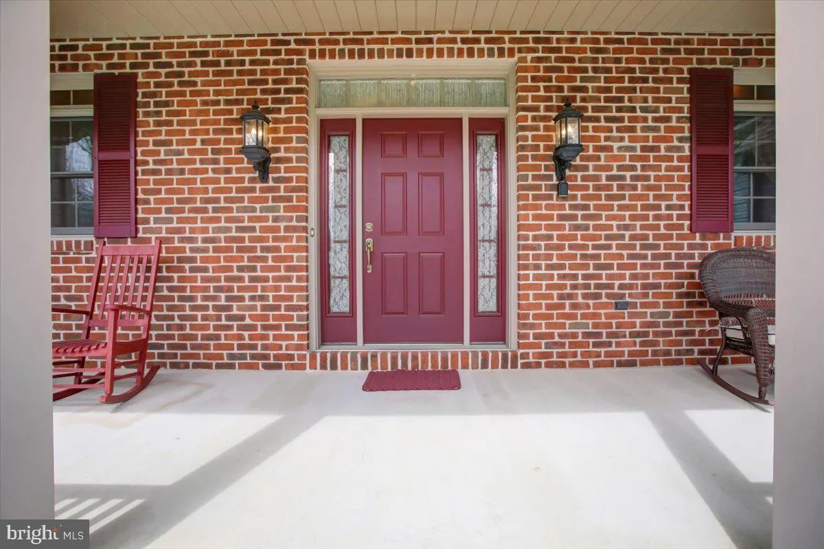 Fayetteville, Pennsylvania 17222, United States, 4 Bedrooms Bedrooms, ,4 BathroomsBathrooms,Residential,Coming Soon,98919