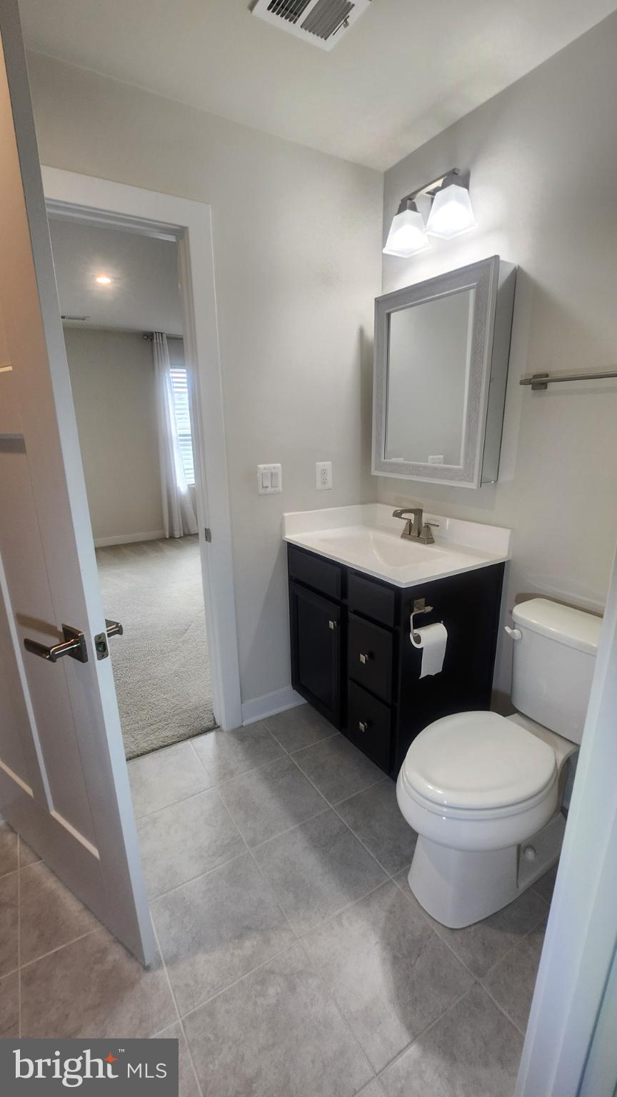 THE LAKES AT MARTINSBURG - Residential